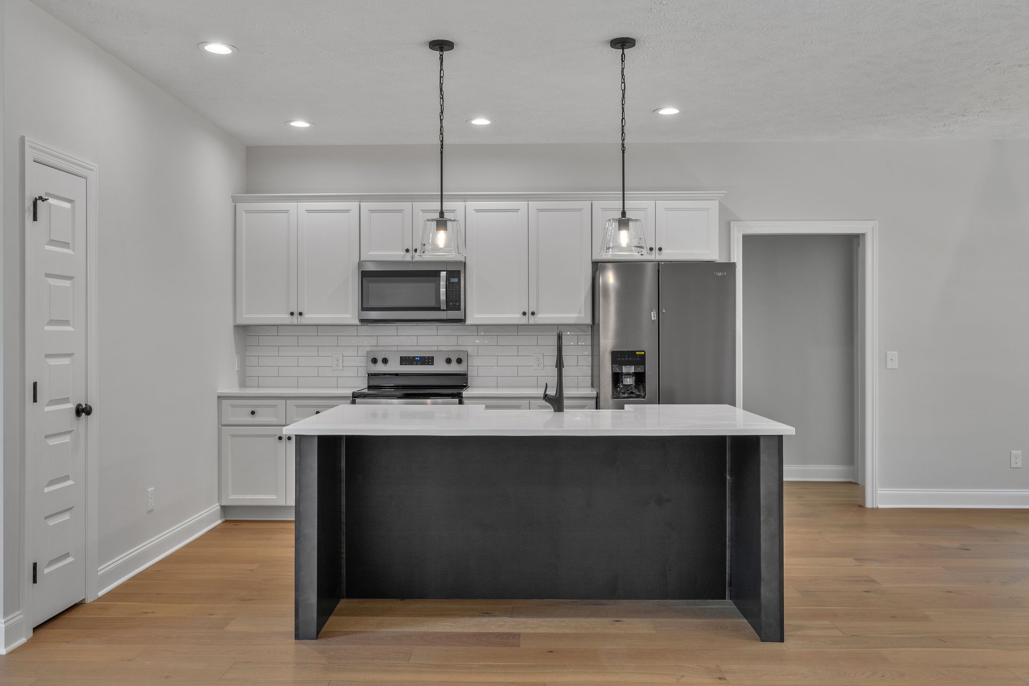 110 Stonebrook Dr