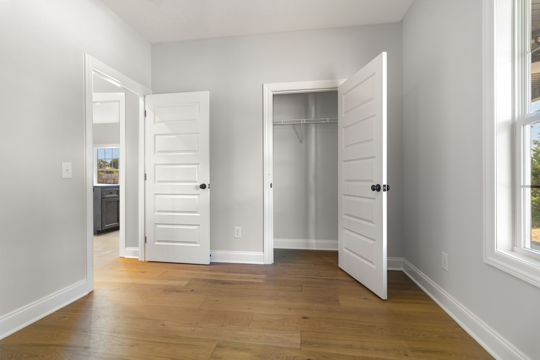 303 Lee Ln