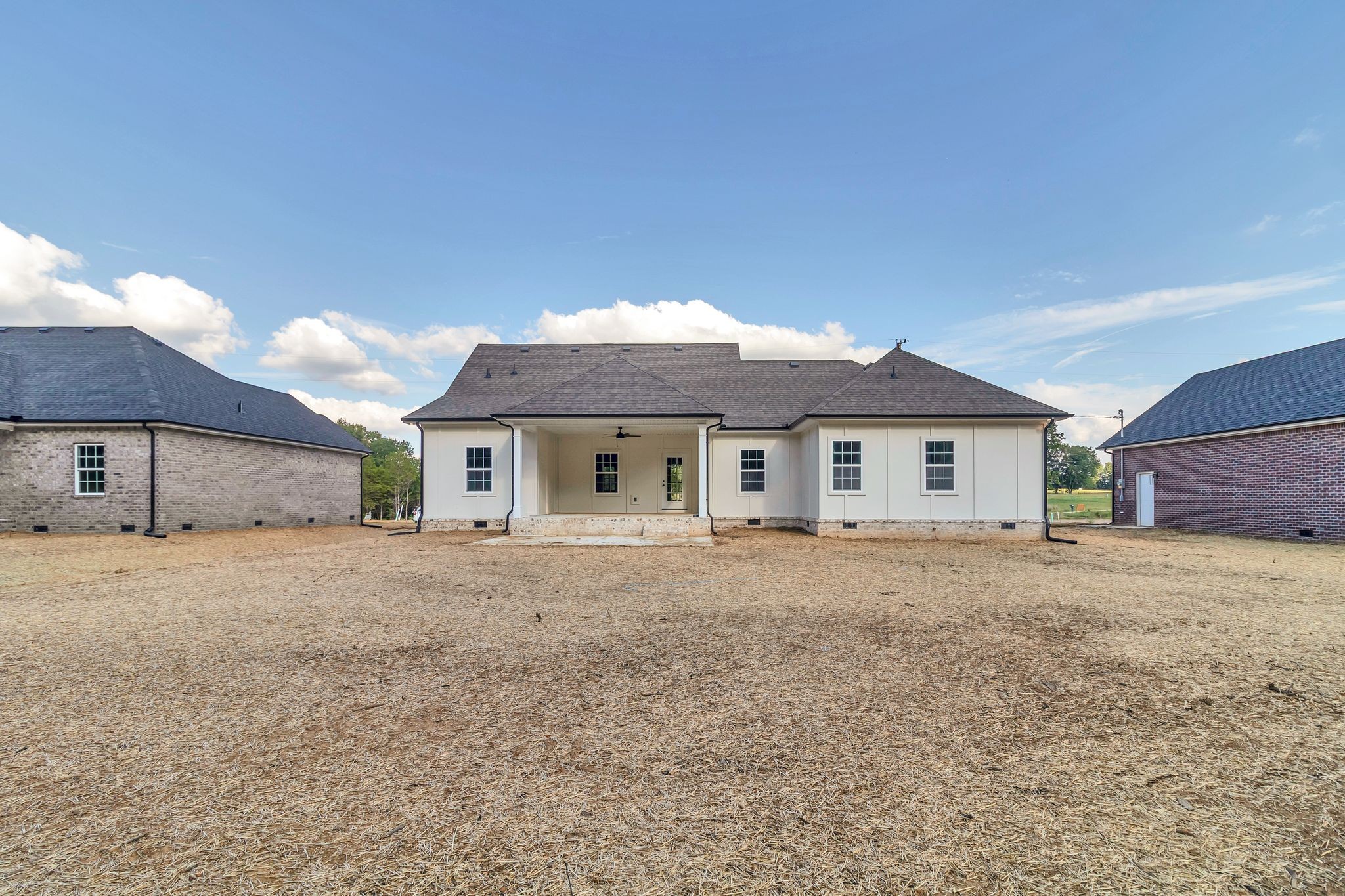 114 Stonebrook Dr
