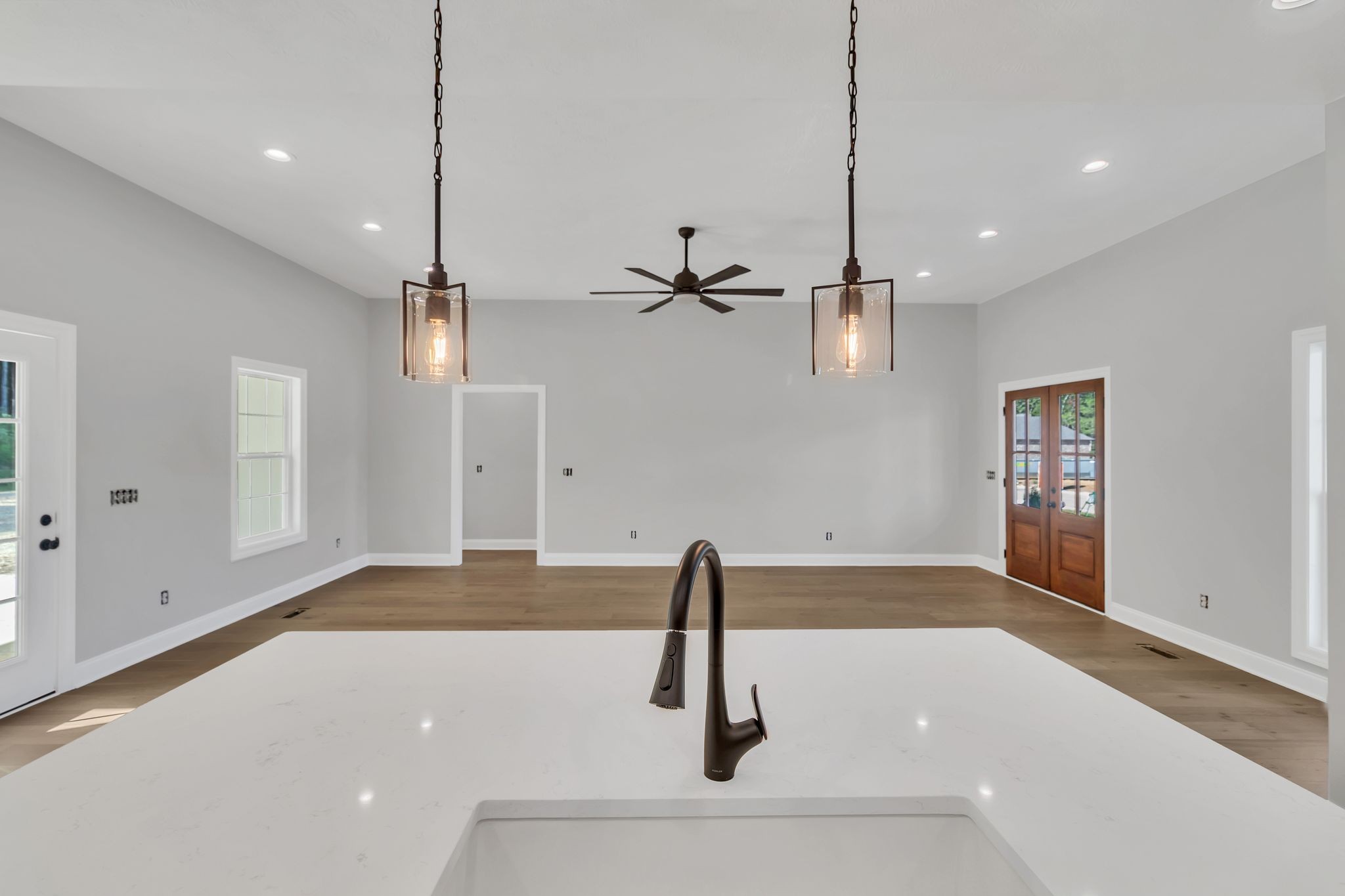 114 Stonebrook Dr