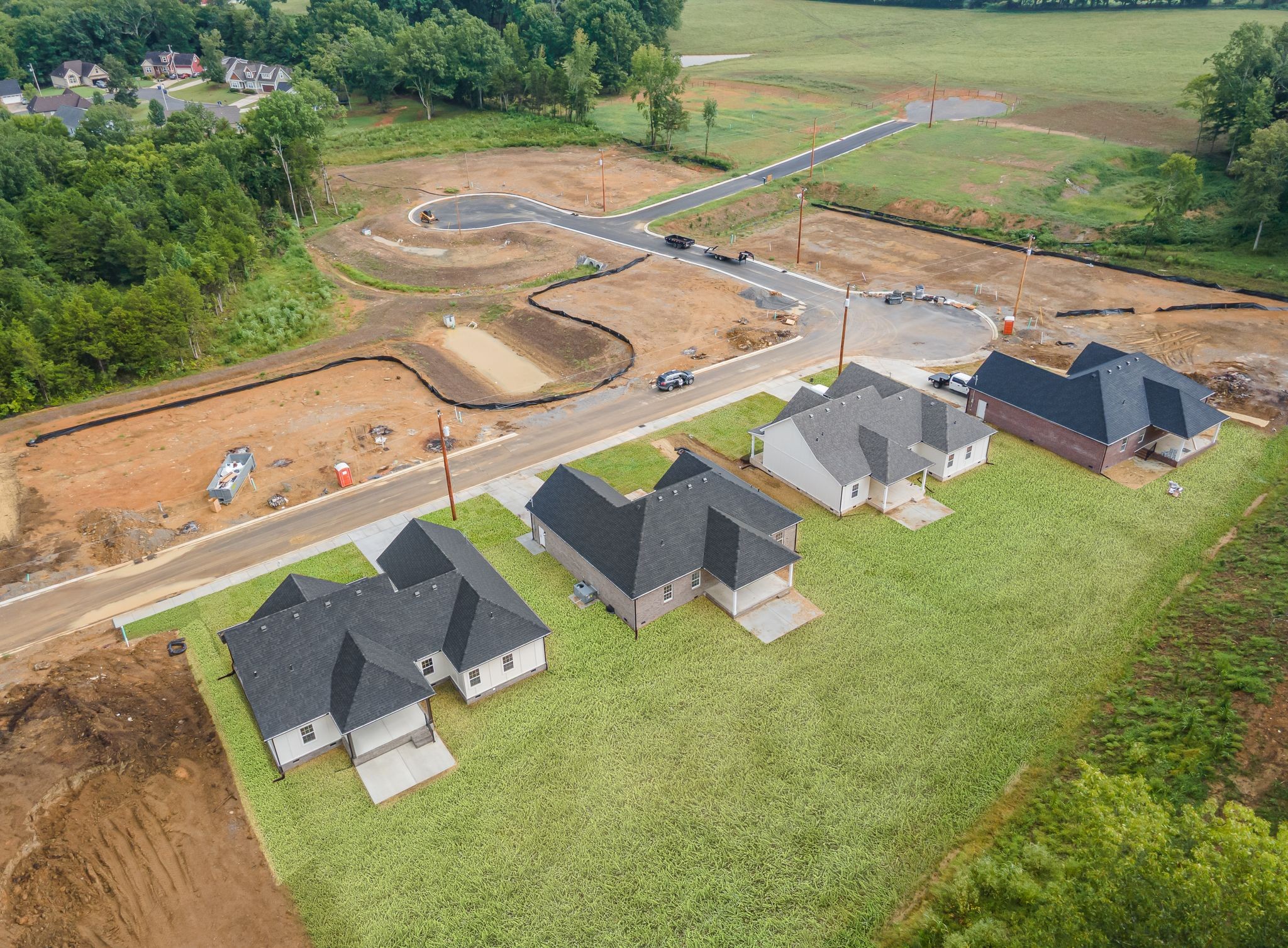 112 Stonebrook Dr