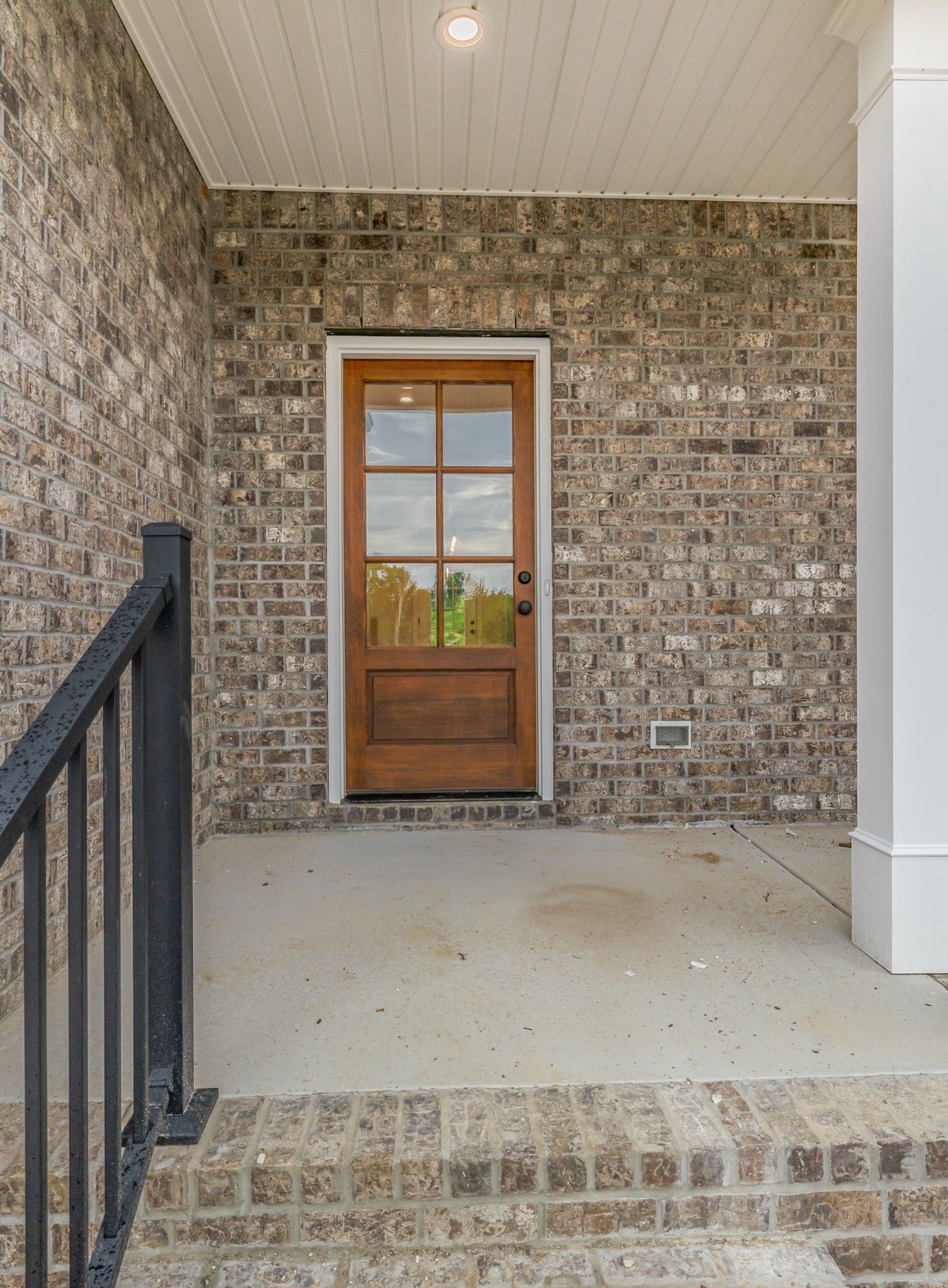112 Stonebrook Dr