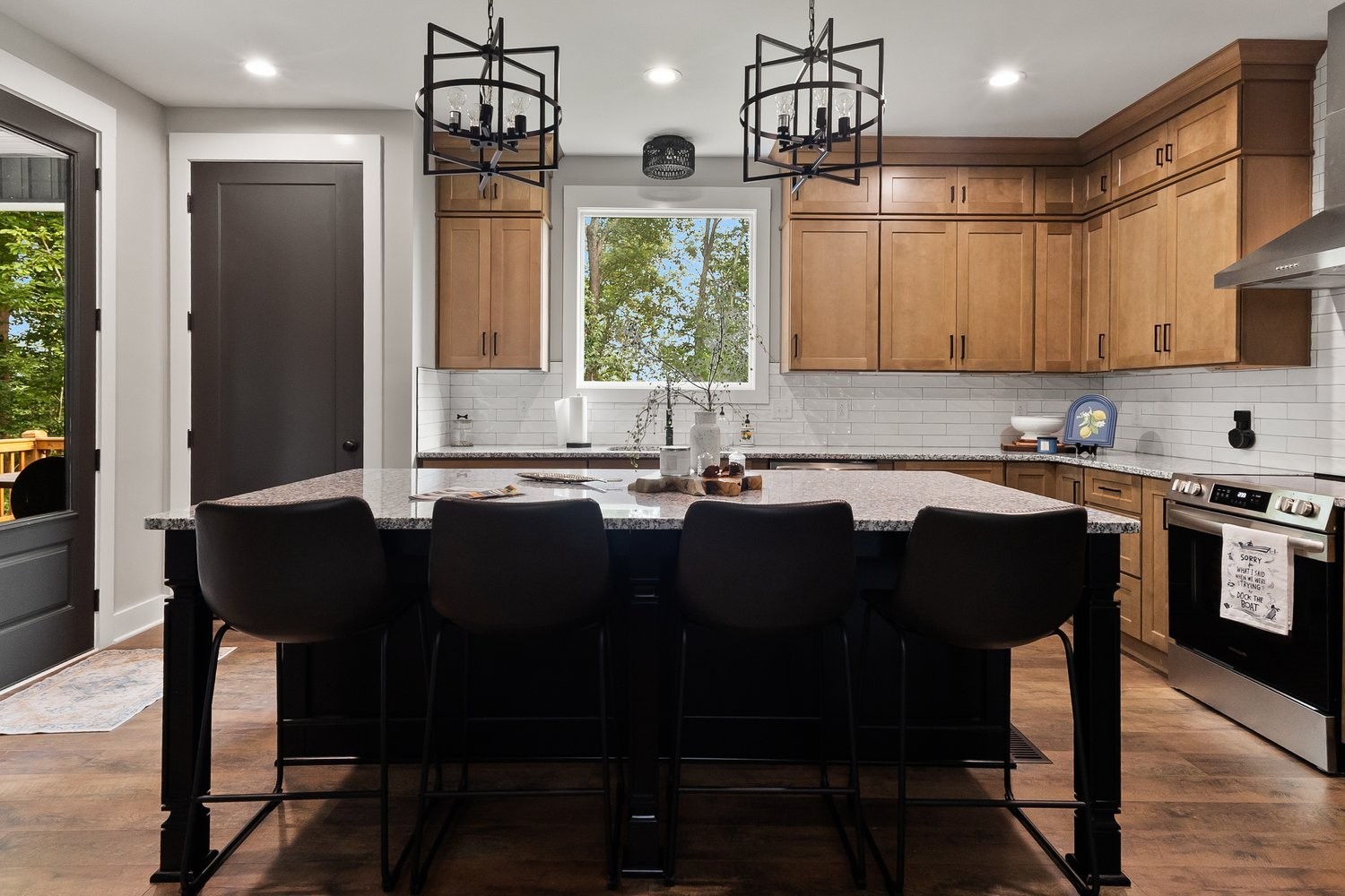 885 Majors Cemetery Rd