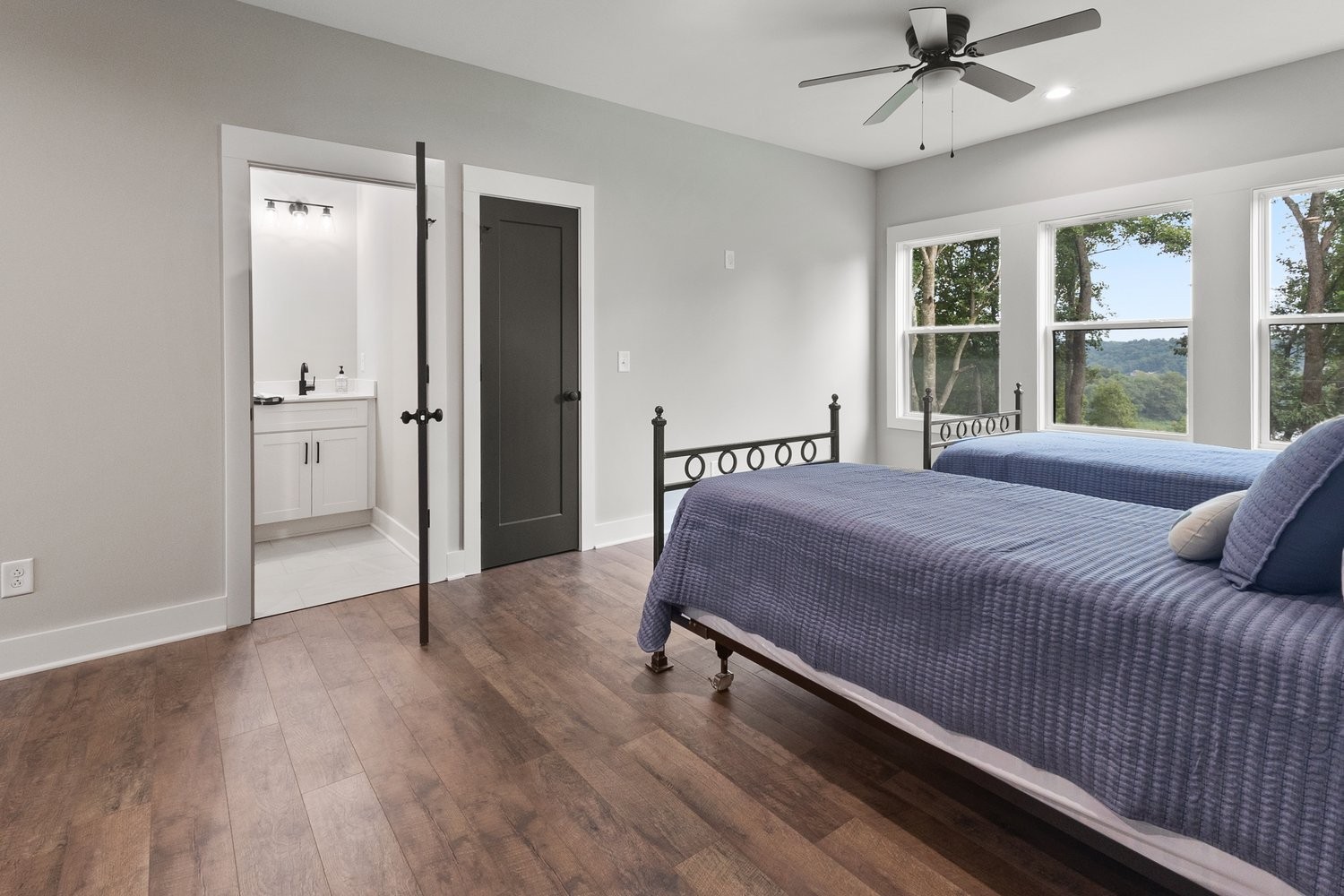 885 Majors Cemetery Rd