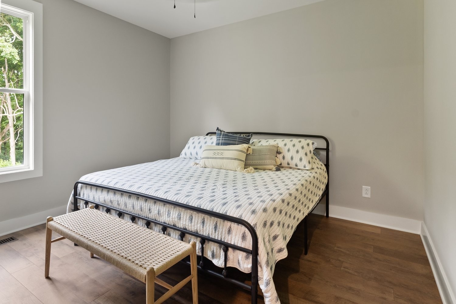 885 Majors Cemetery Rd