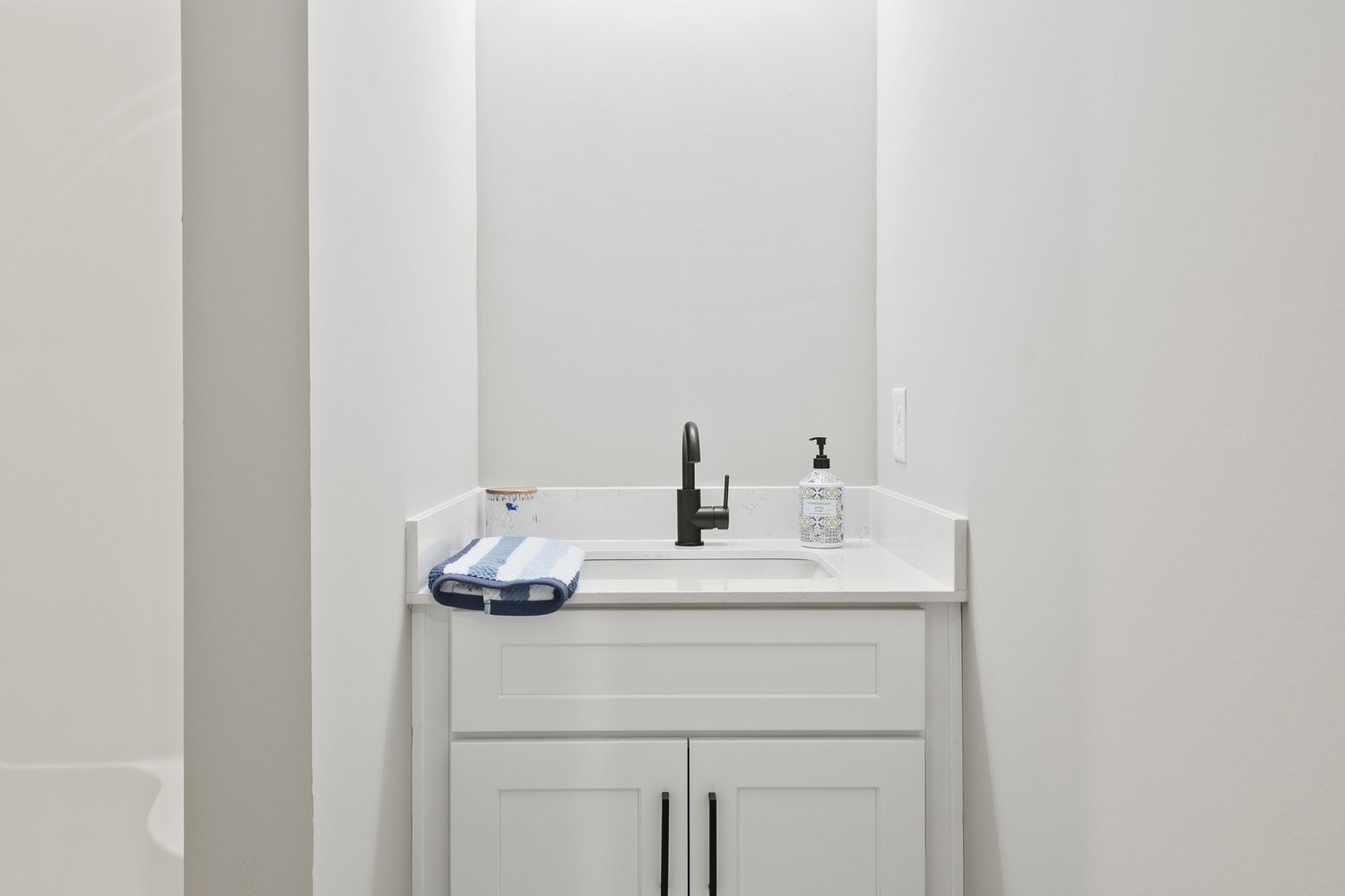 885 Majors Cemetery Rd