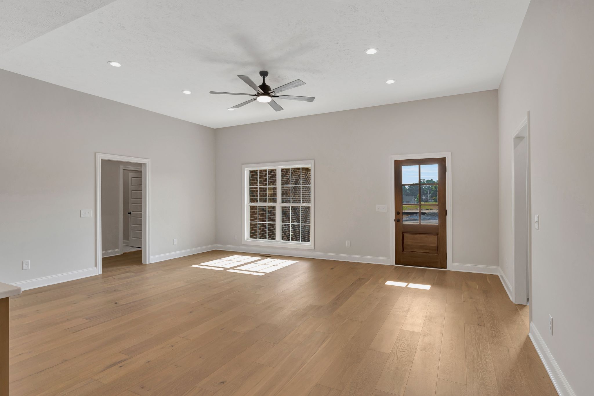 116 Stonebrook Dr