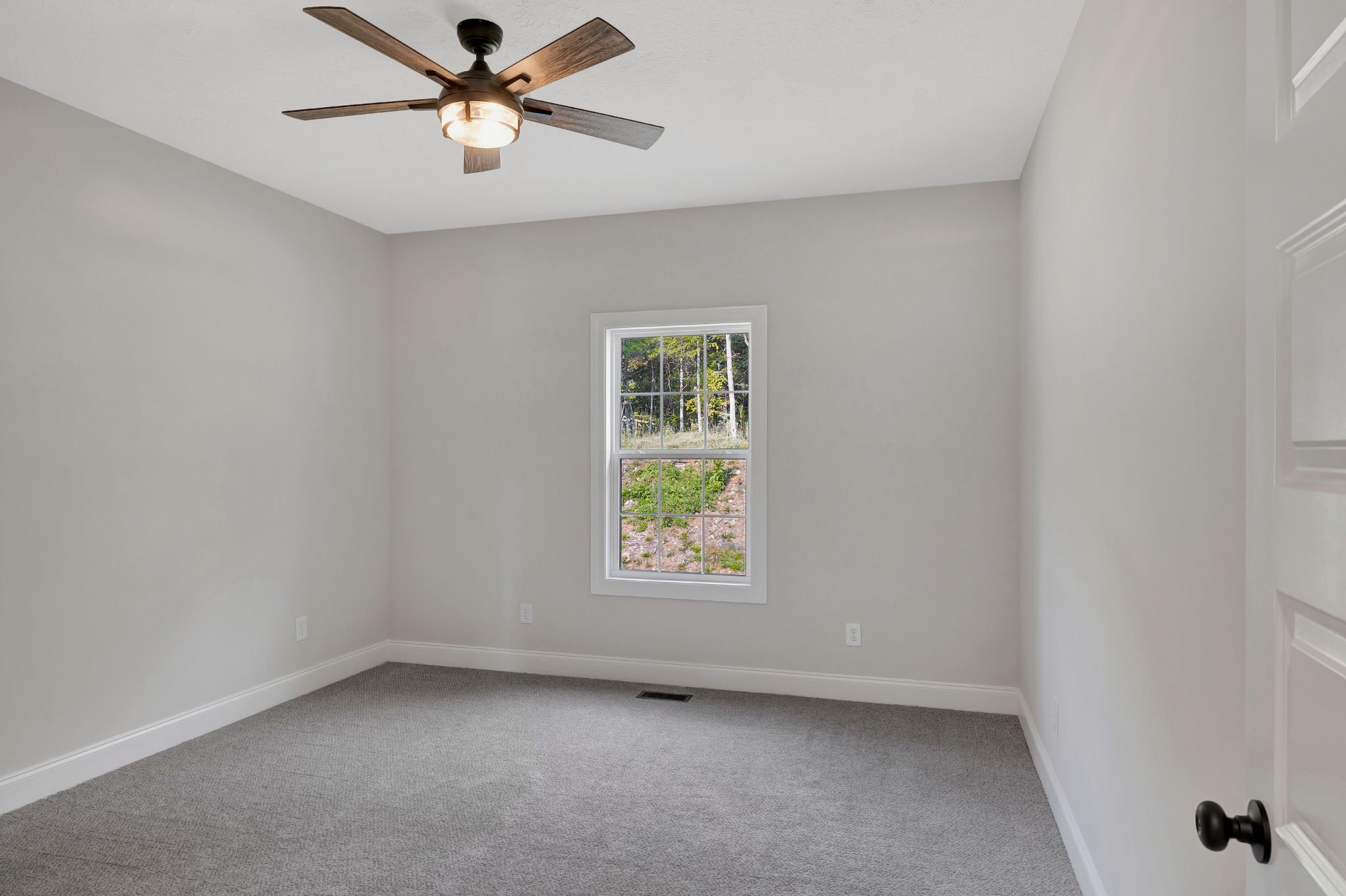 116 Stonebrook Dr