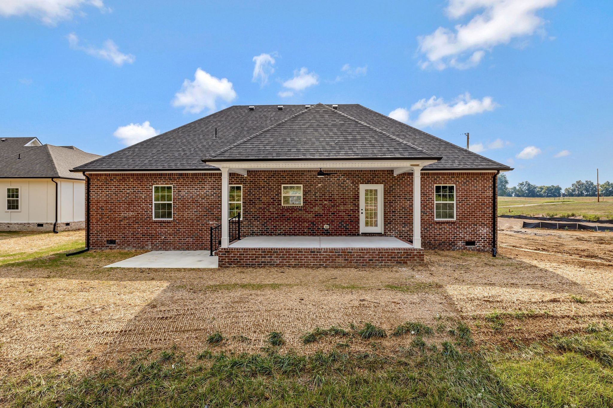 116 Stonebrook Dr