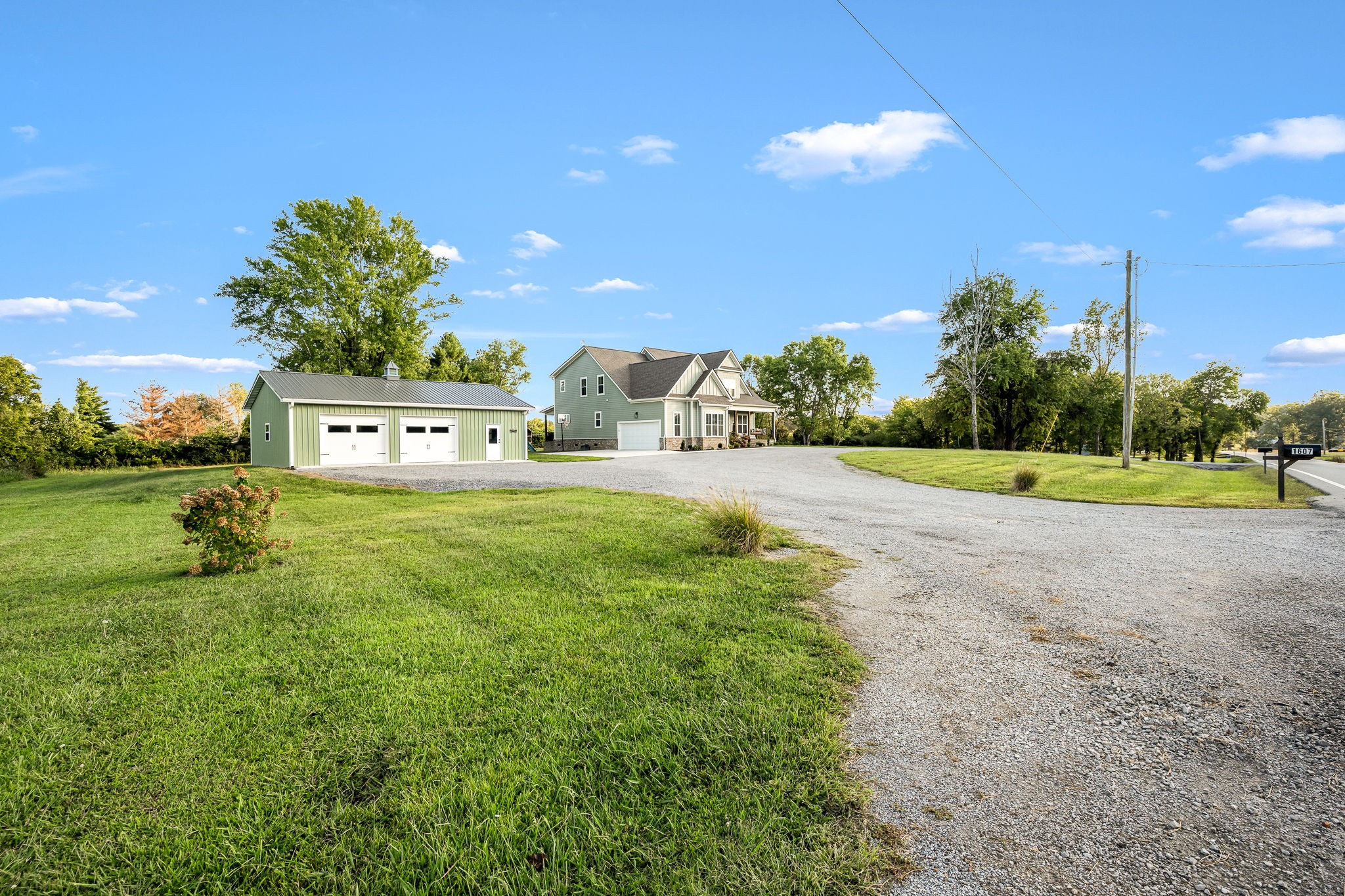 1607 Highway 130, W