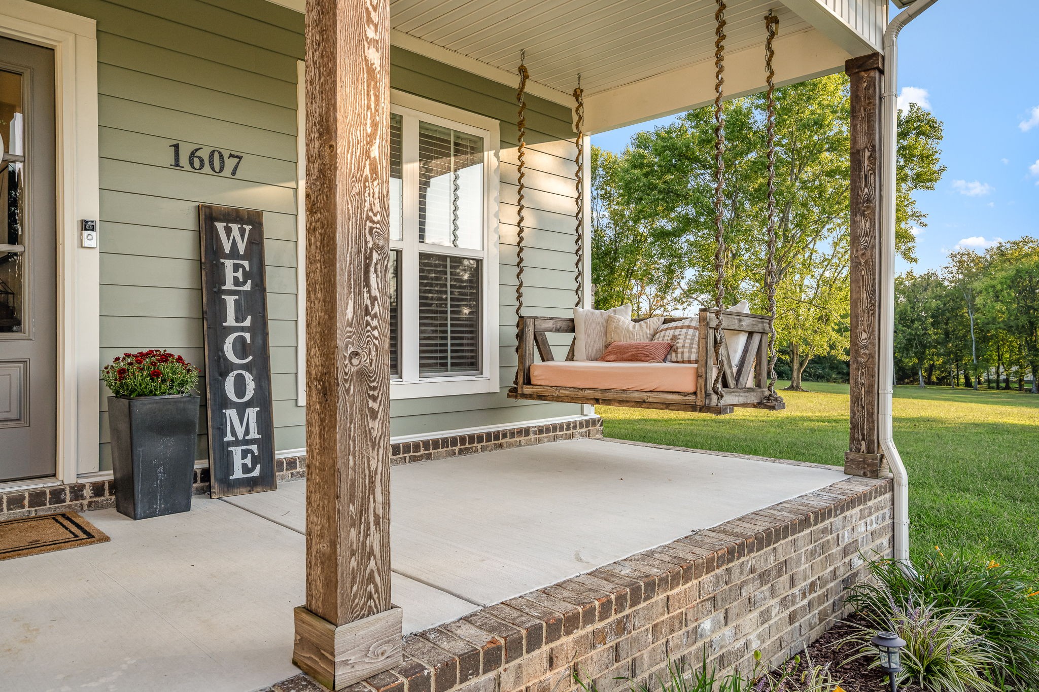 1607 Highway 130, W