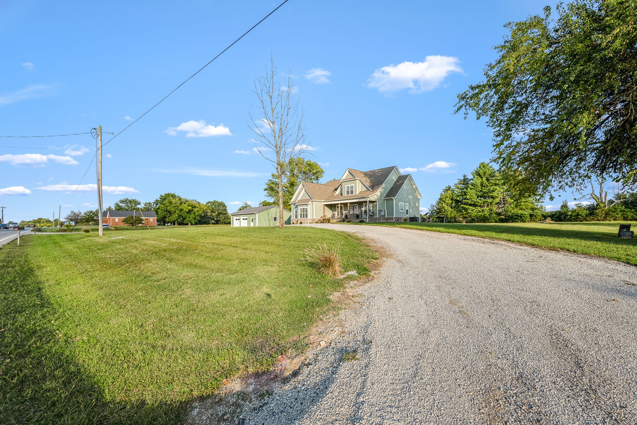 1607 Highway 130, W