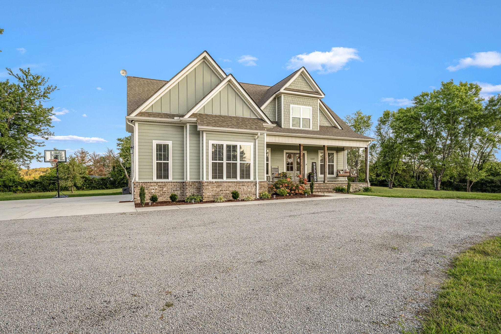1607 Highway 130, W