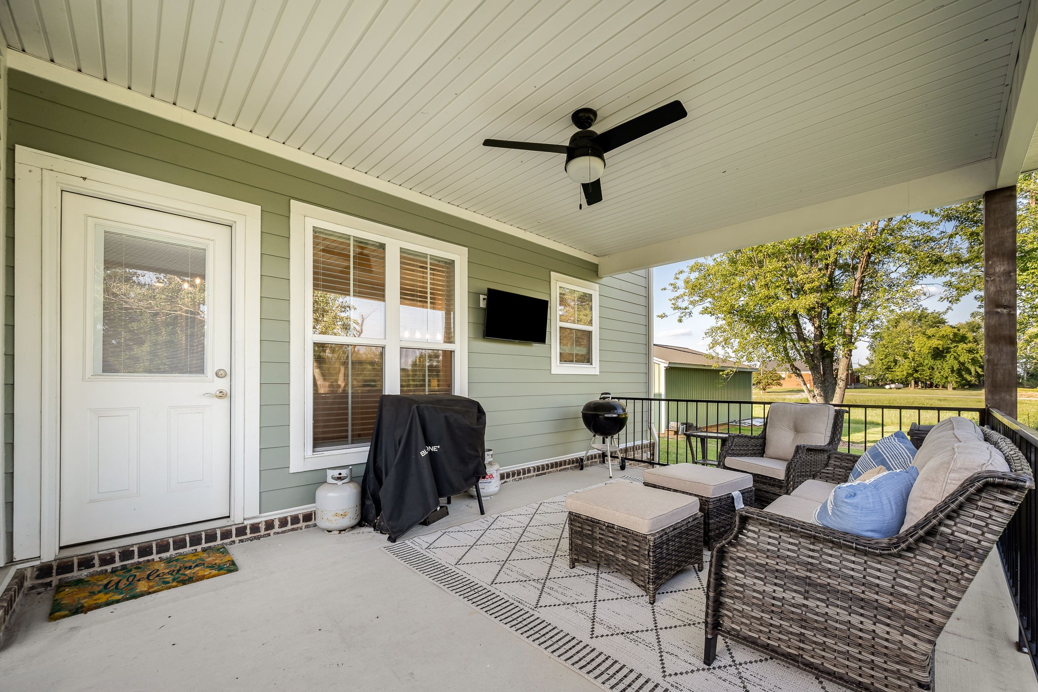 1607 Highway 130, W