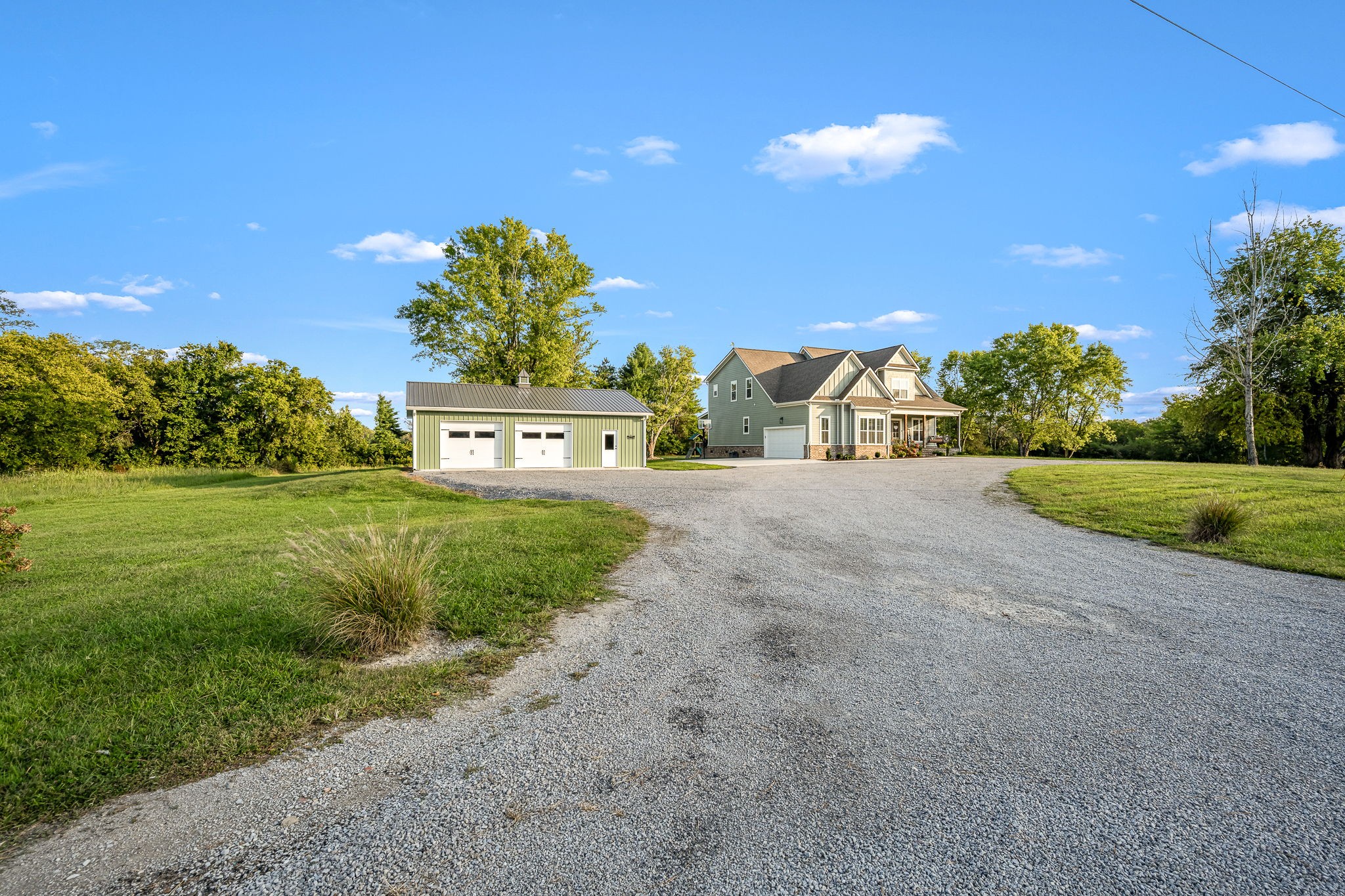 1607 Highway 130, W