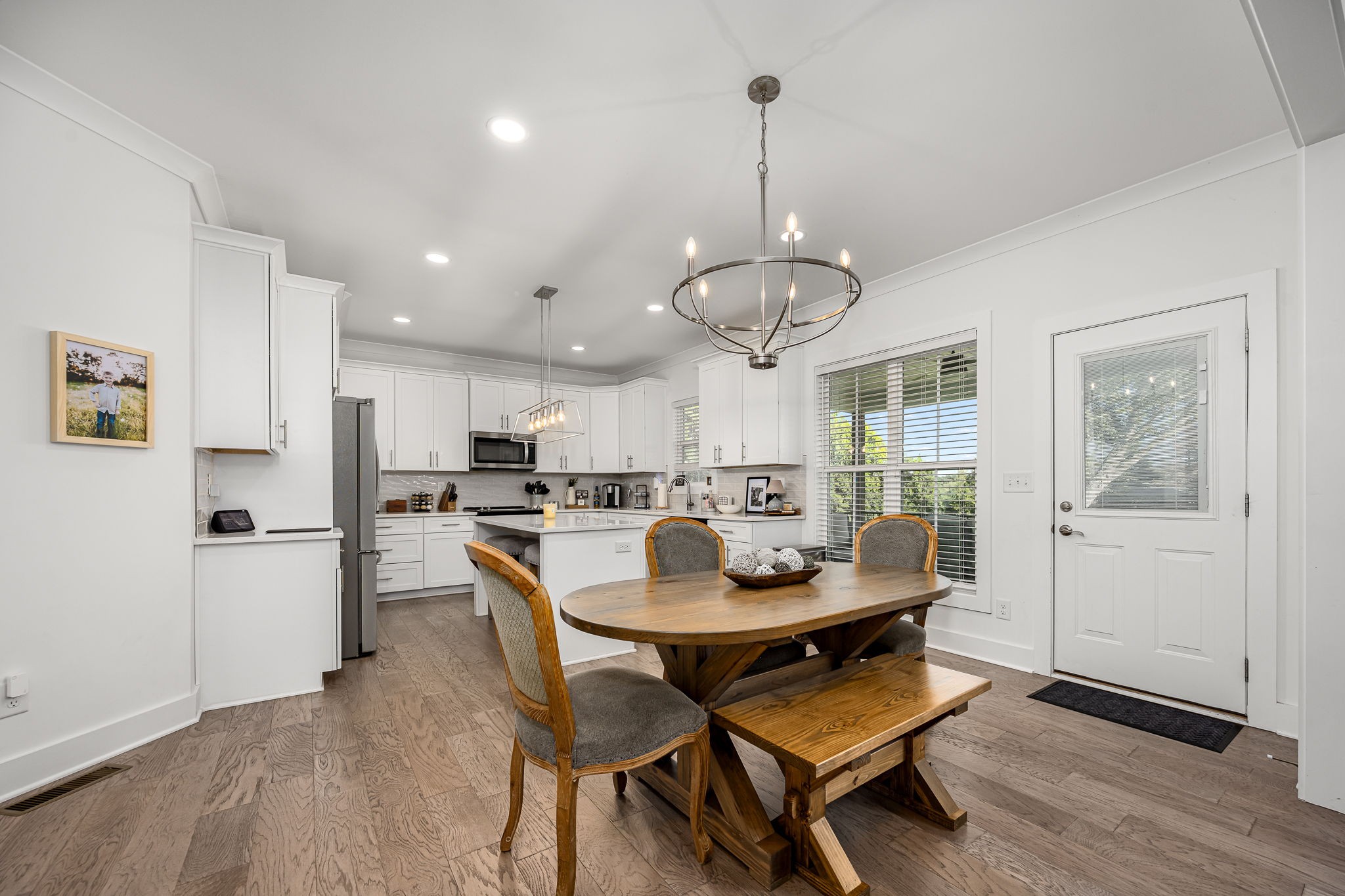 1607 Highway 130, W