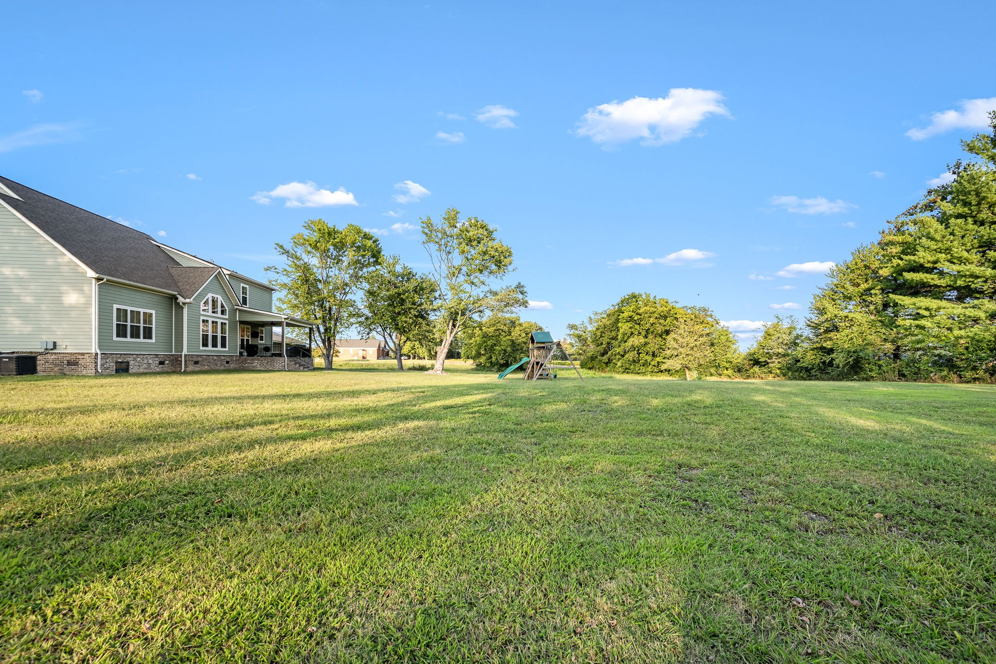 1607 Highway 130, W