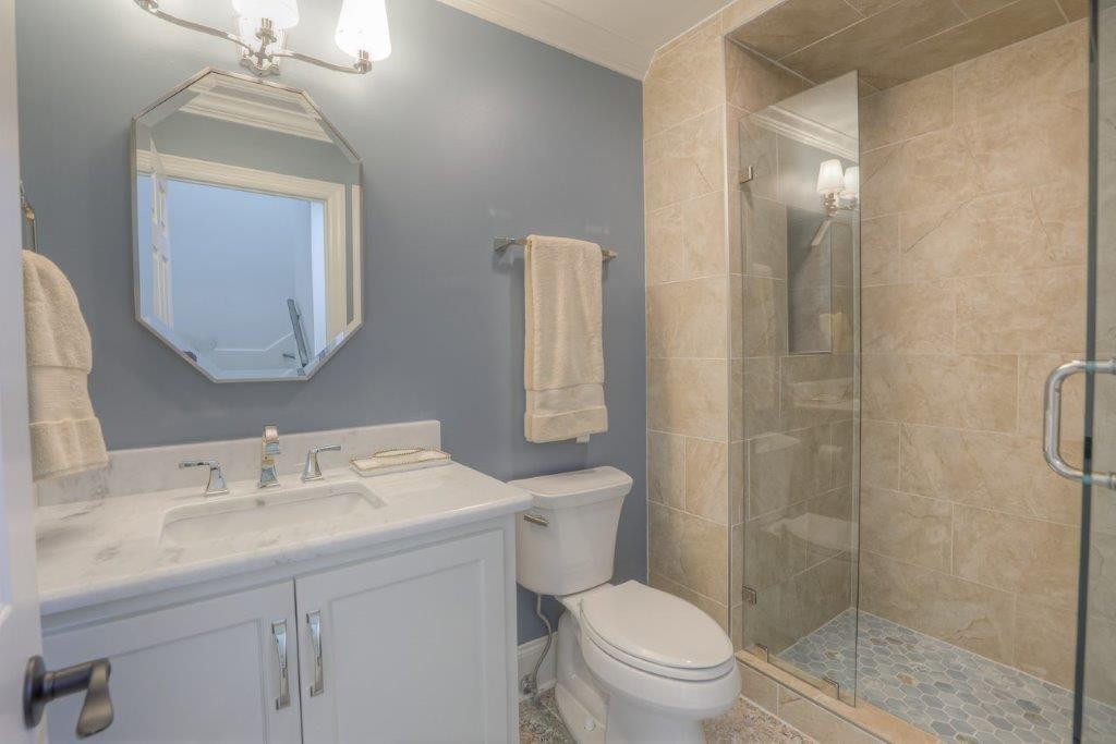 339 Riverbend Country Club Road