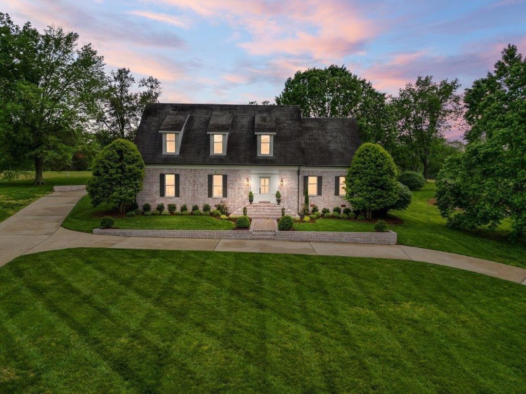 339 Riverbend Country Club Road