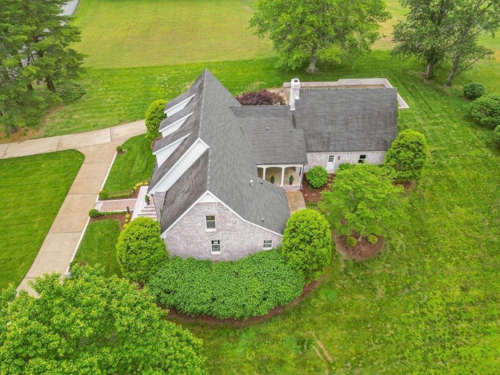 339 Riverbend Country Club Road
