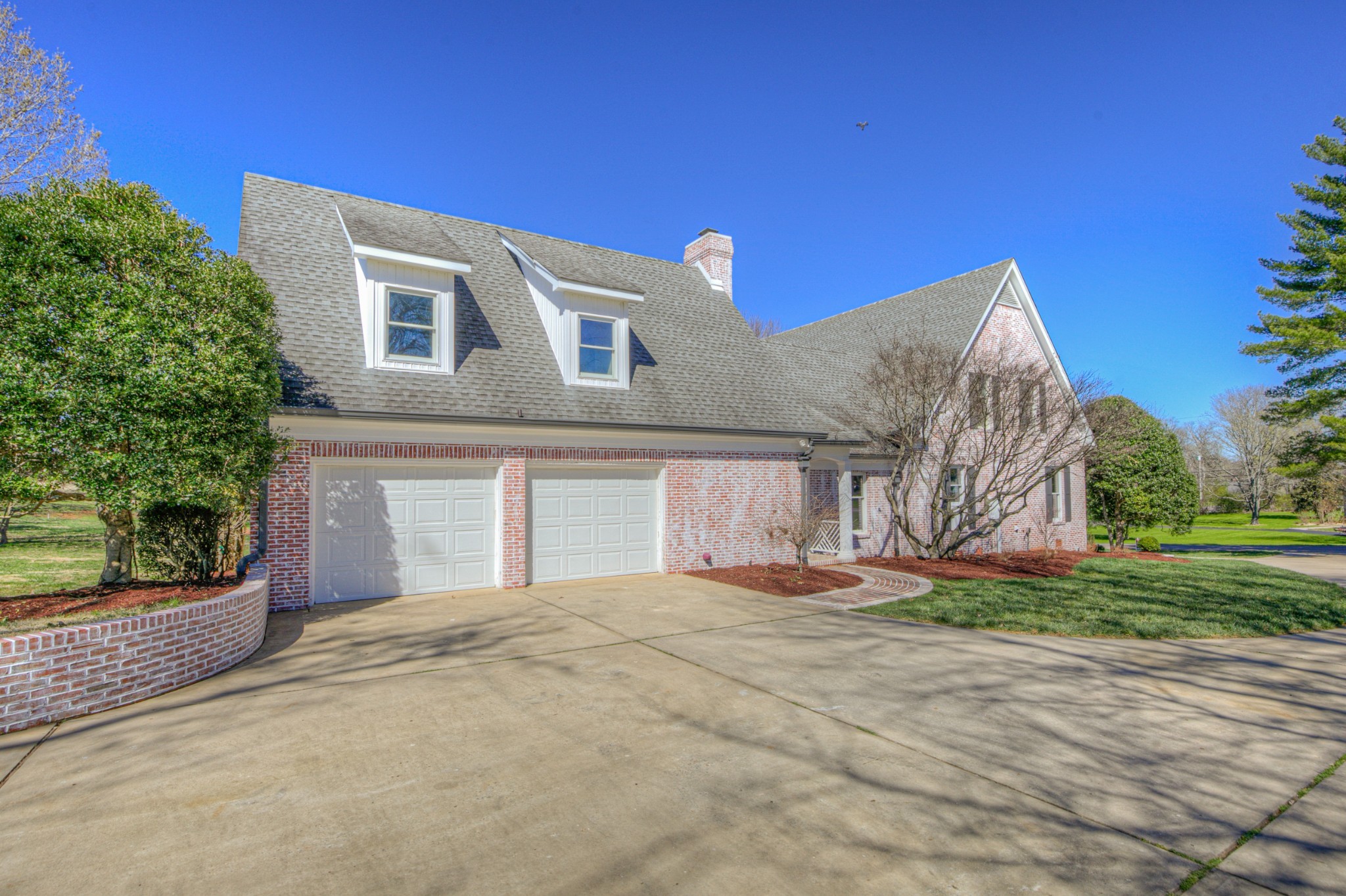 339 Riverbend Country Club Road