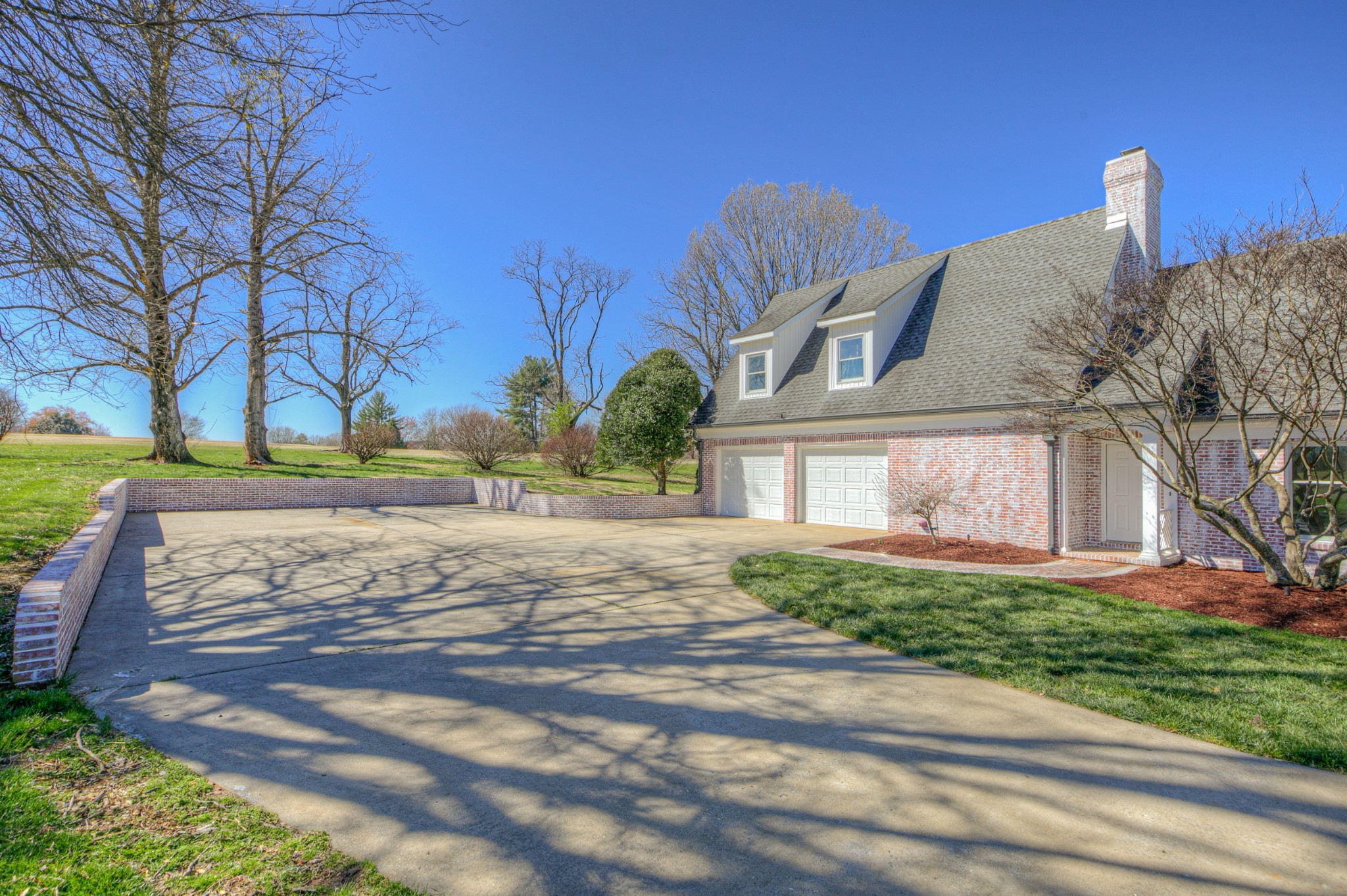 339 Riverbend Country Club Road