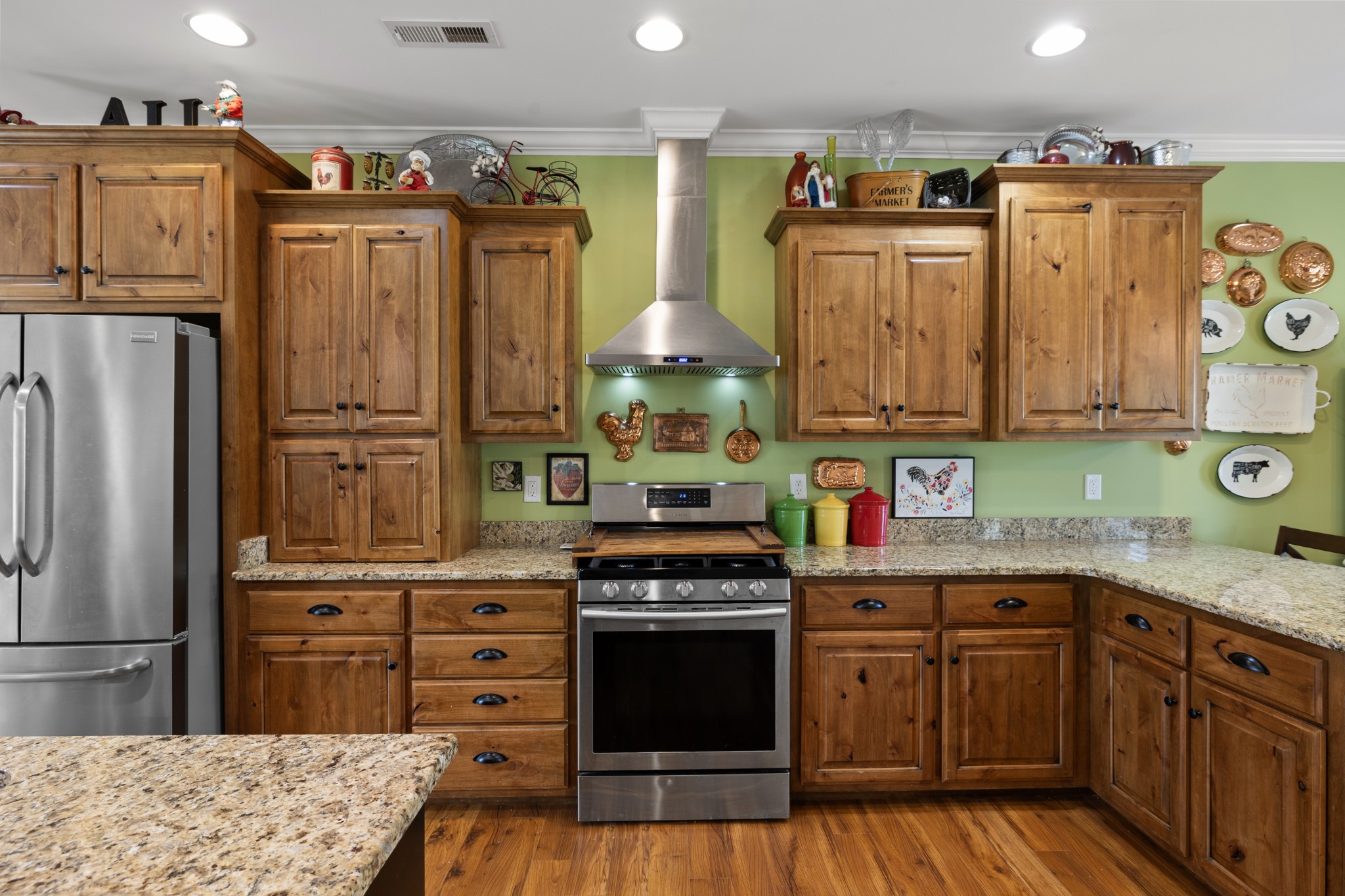 122 Laurelwood Dr