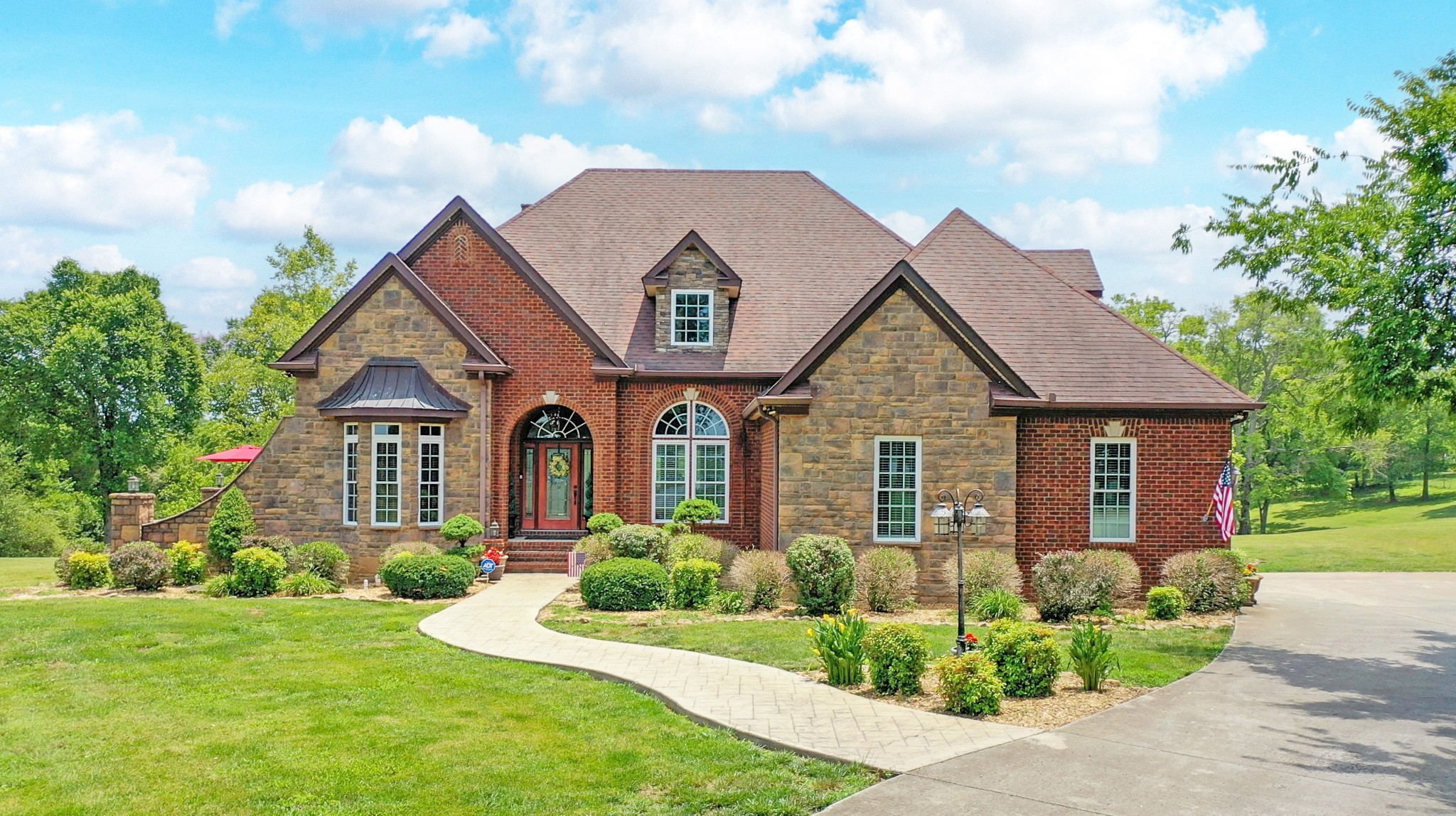 410 Jennings Ln, NW