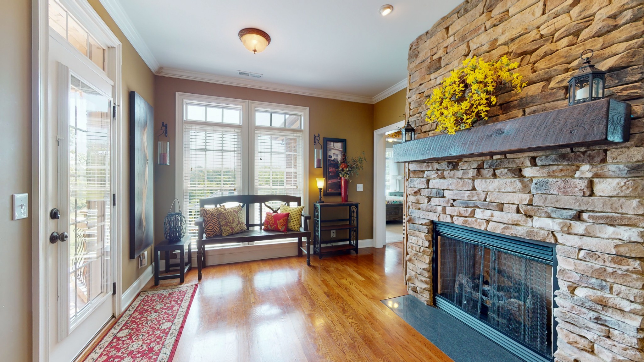 410 Jennings Ln, NW