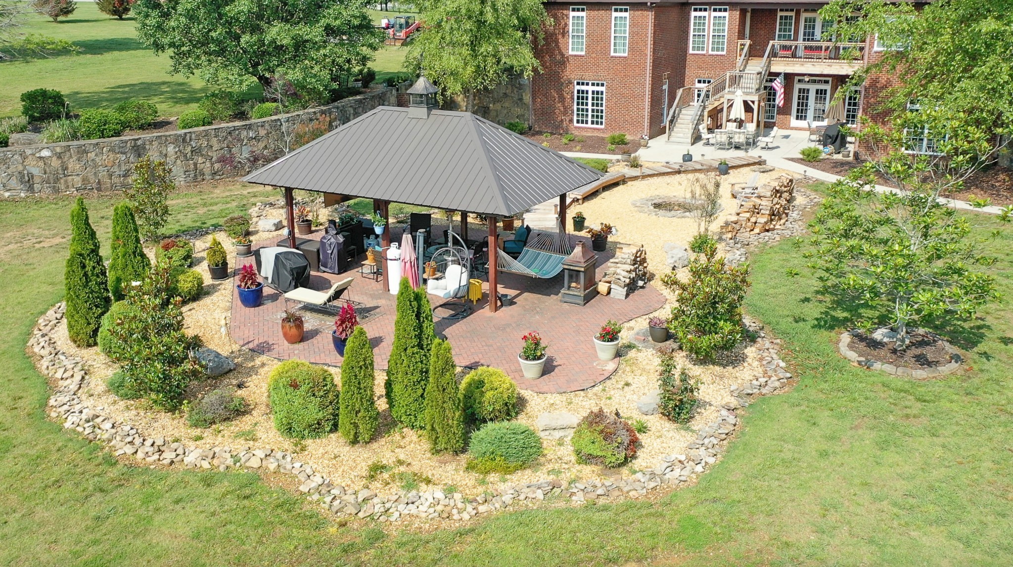 410 Jennings Ln, NW