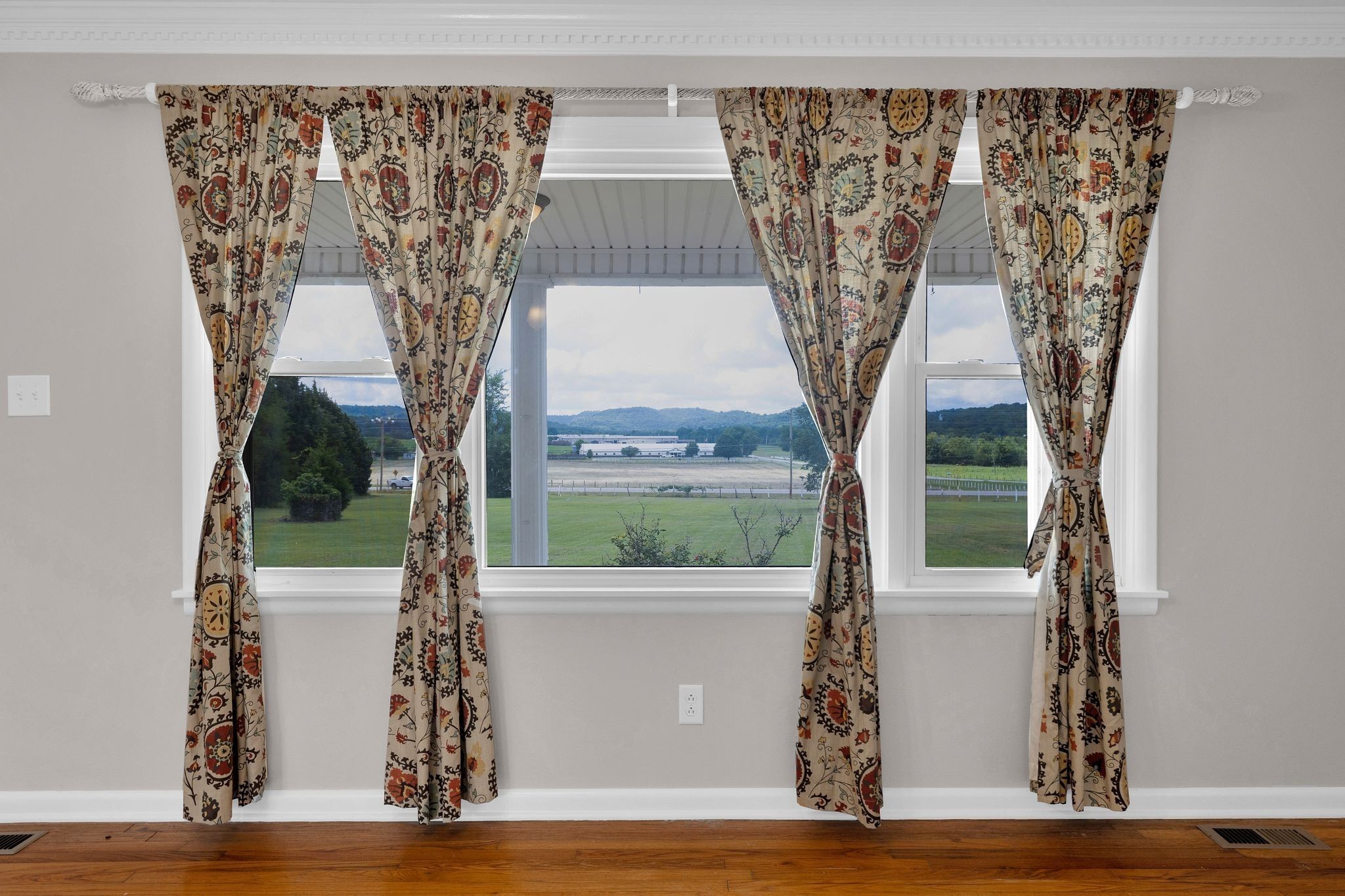 1666 Fayetteville Hwy