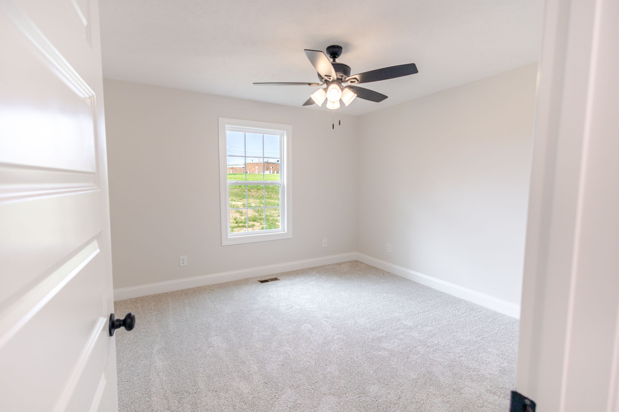 606 Shadow Dr