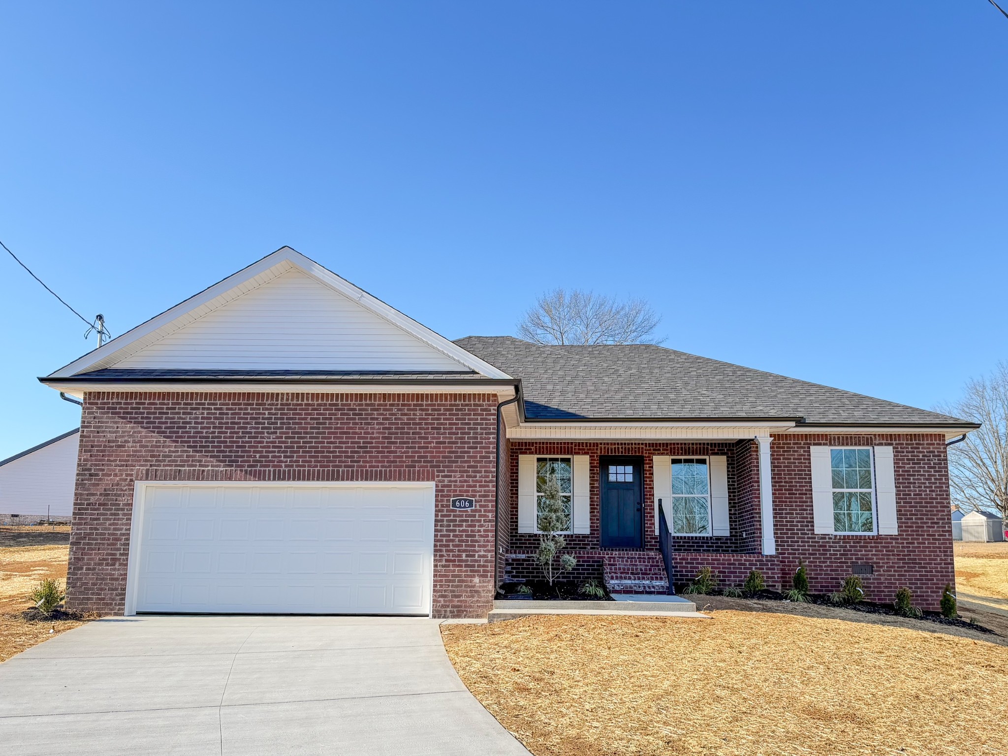 606 Shadow Dr