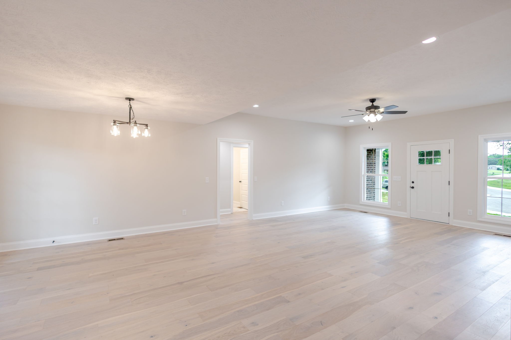 606 Shadow Dr