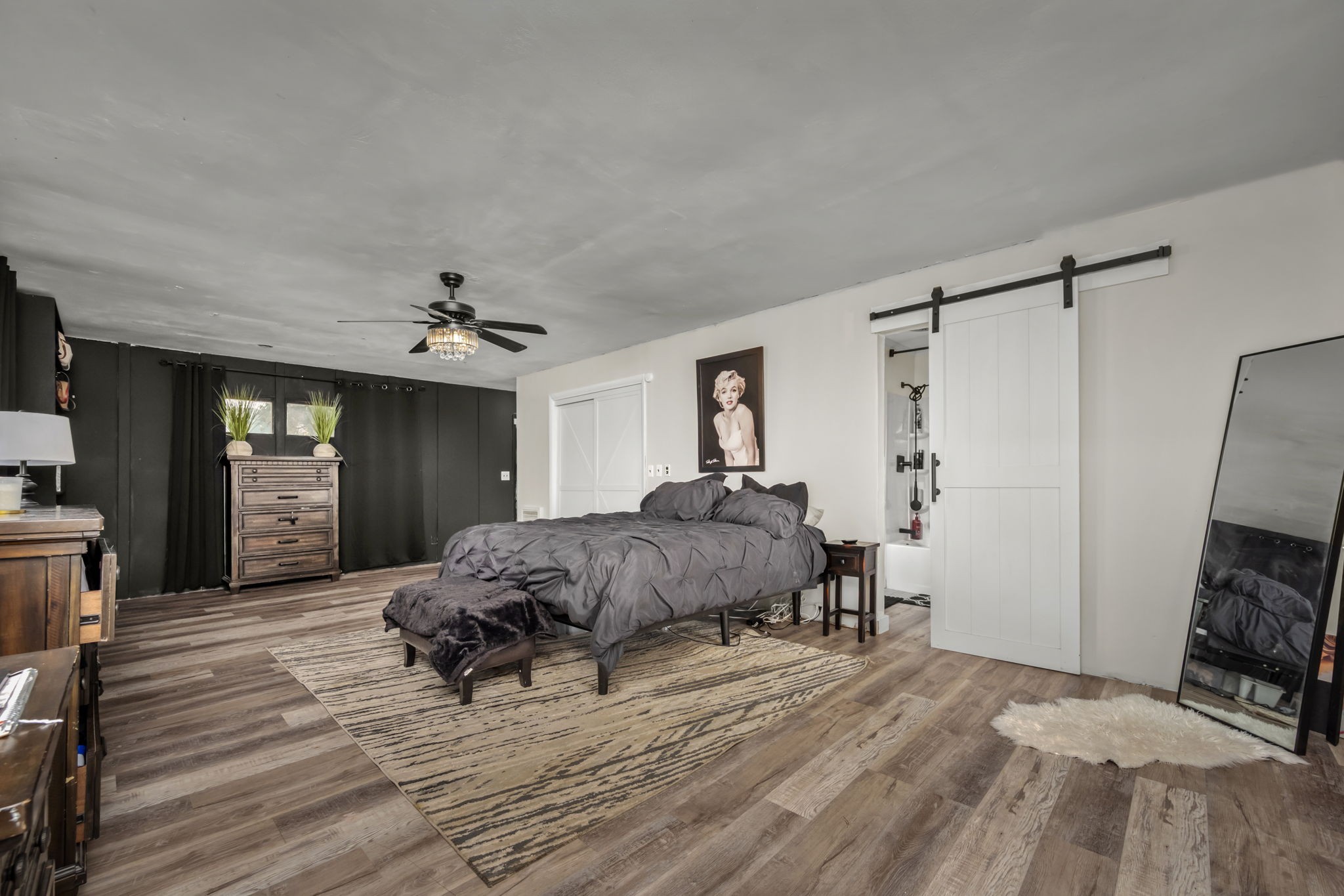 305 Ridgewood Dr