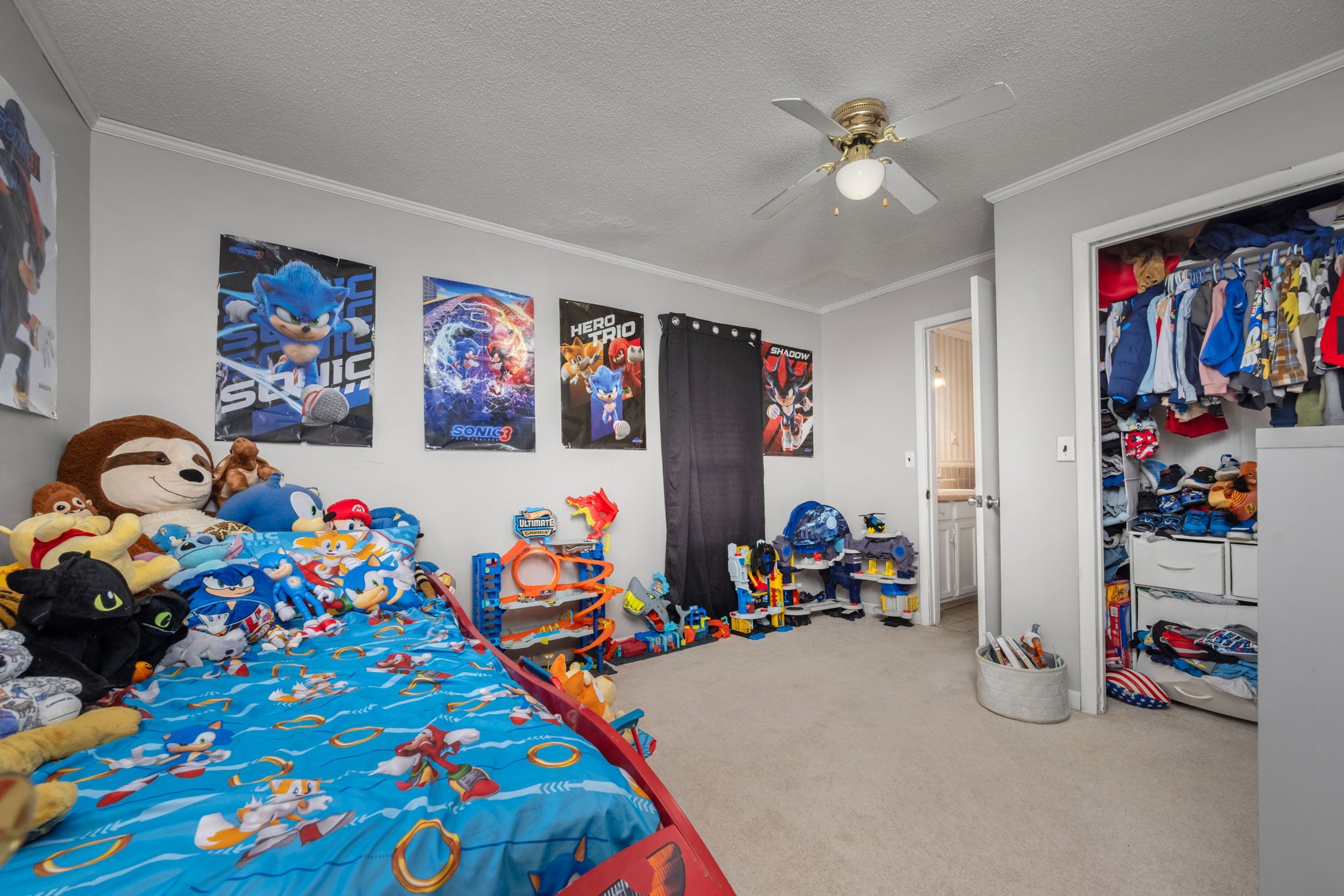 305 Ridgewood Dr