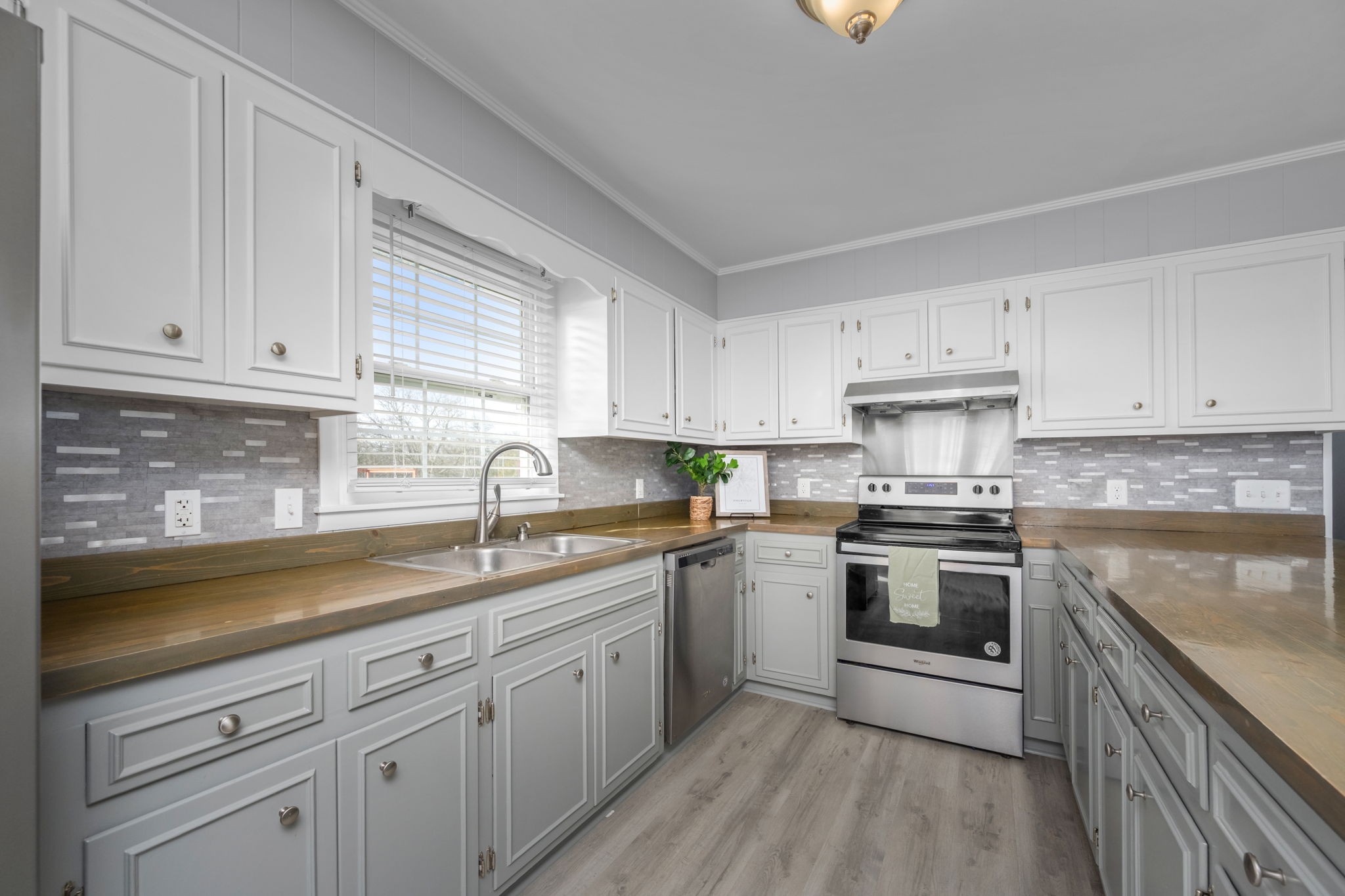 392 Adams Rd