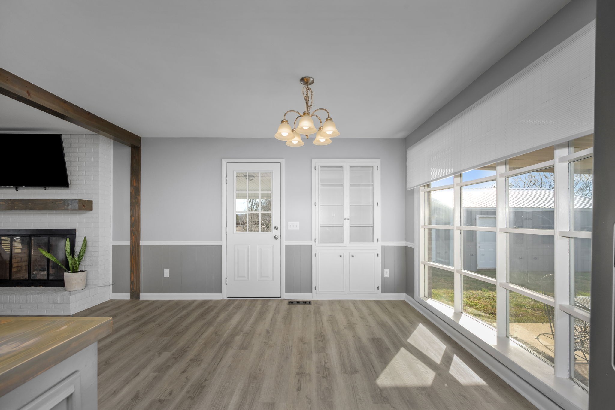 392 Adams Rd