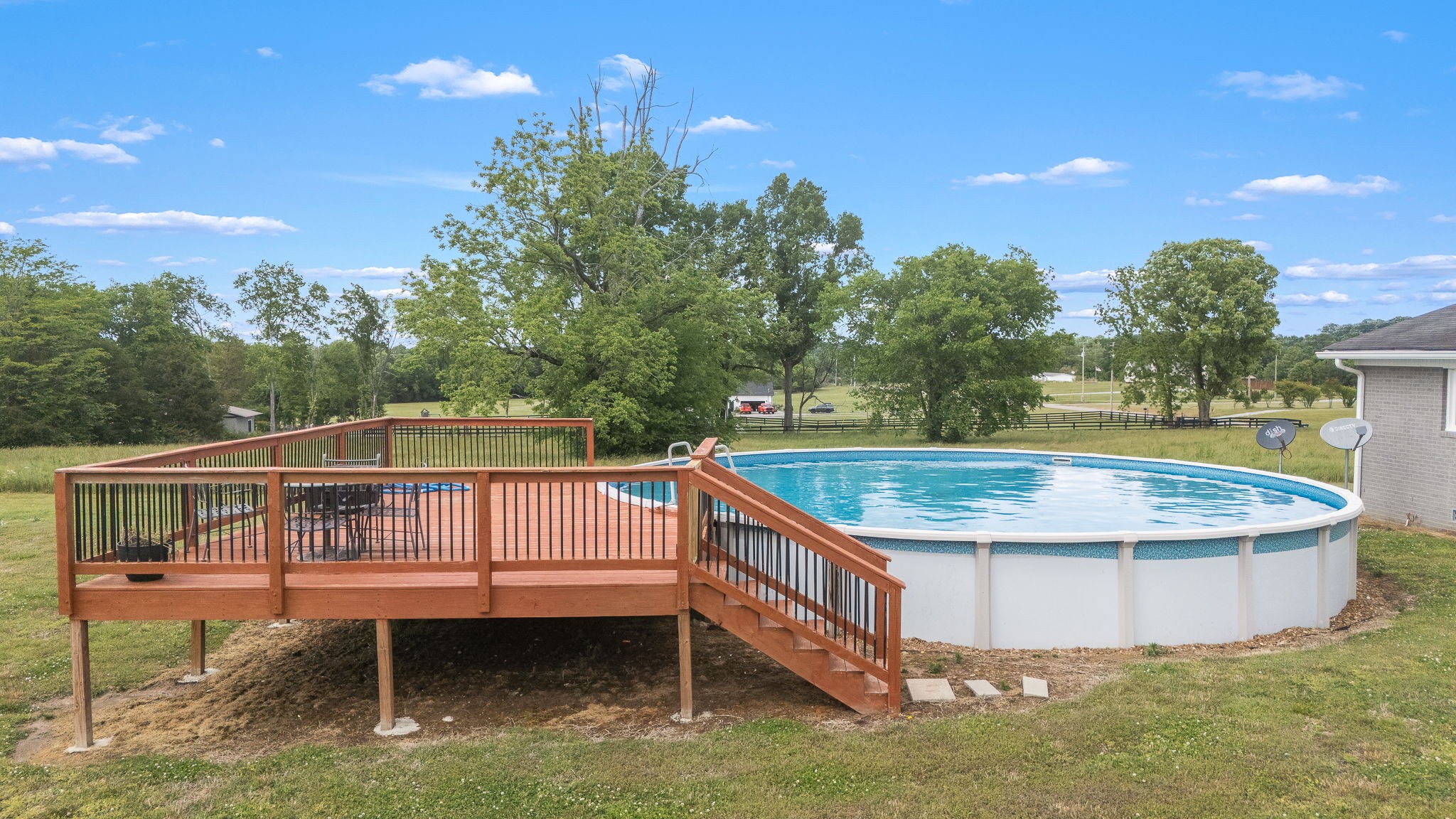 392 Adams Rd
