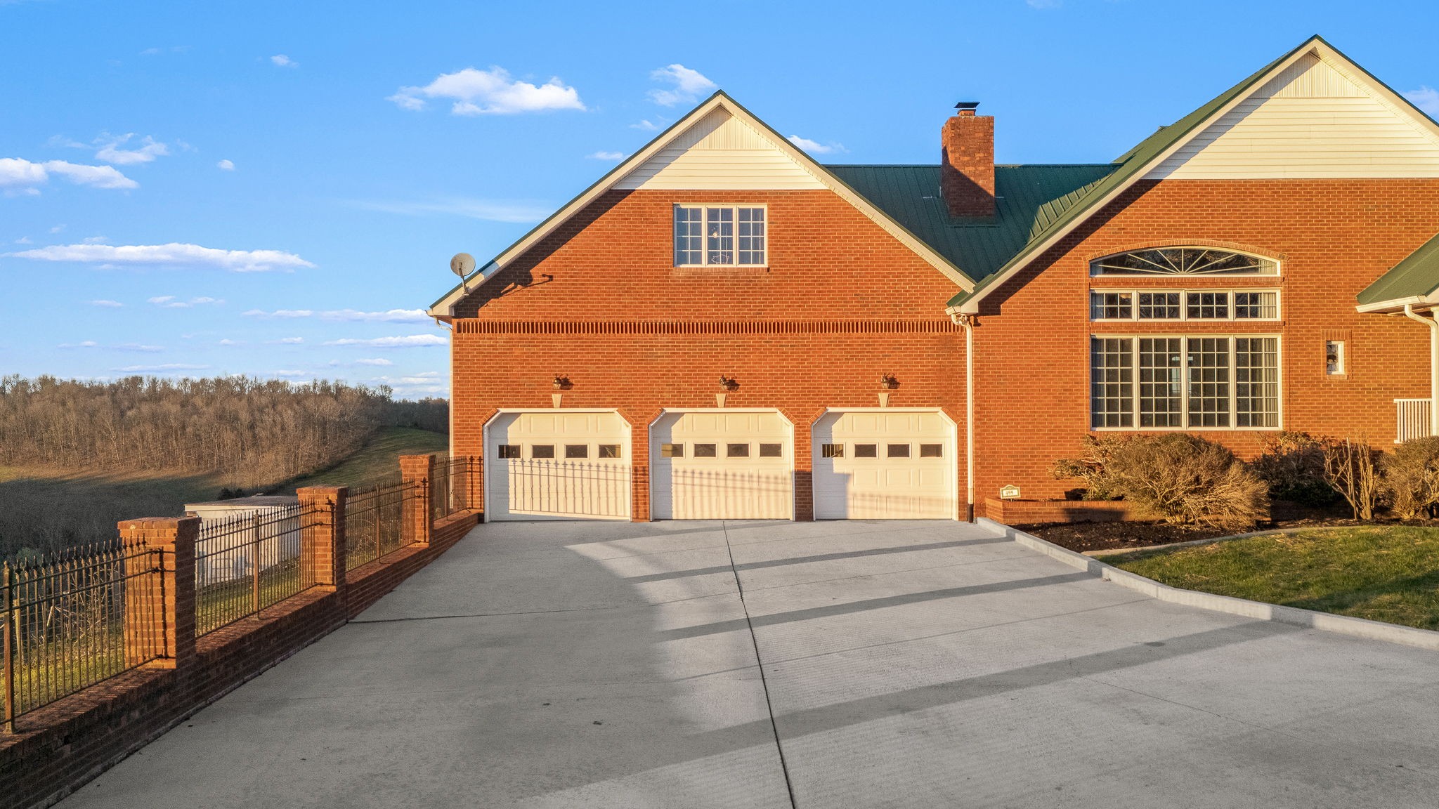 499 Mount Herman Rd