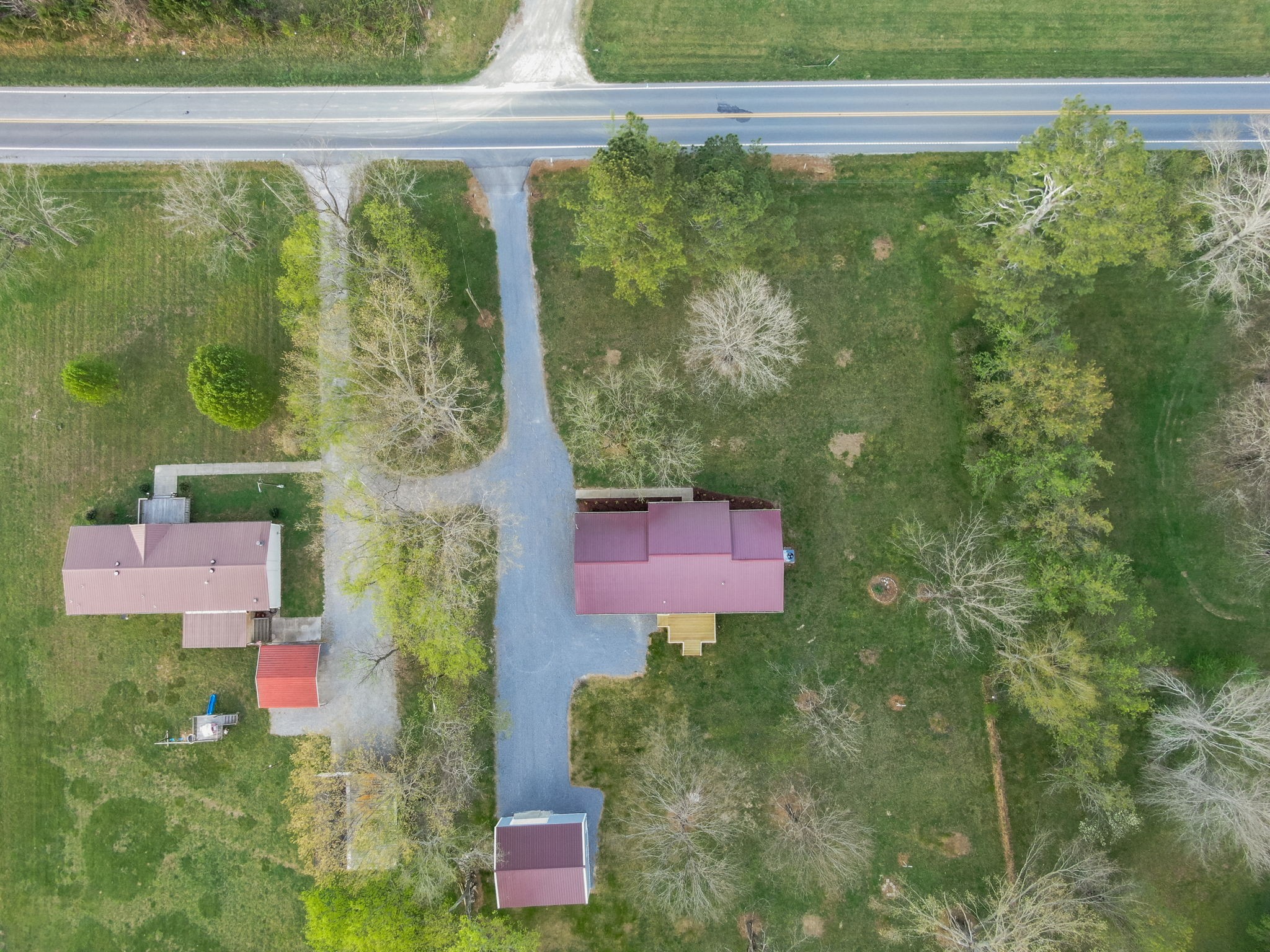 2338 Highway 82, S