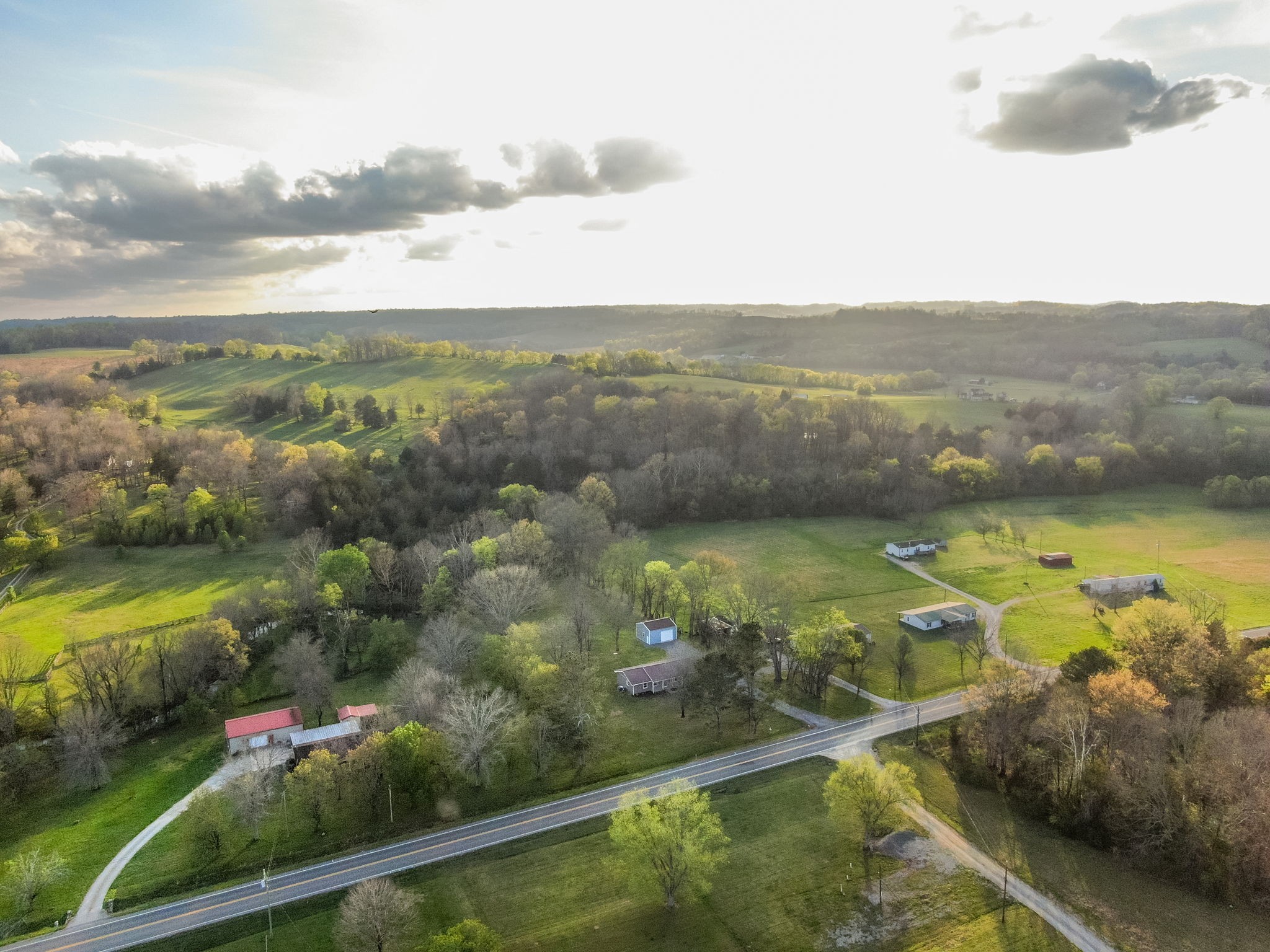 2338 Highway 82, S