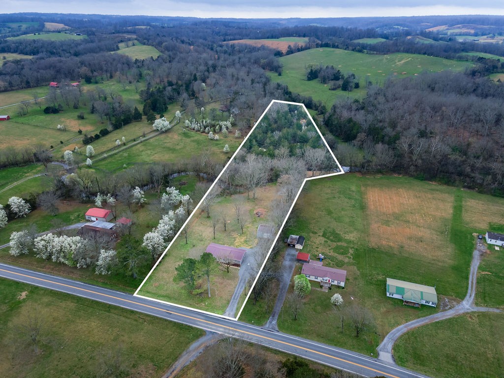 2338 Highway 82, S