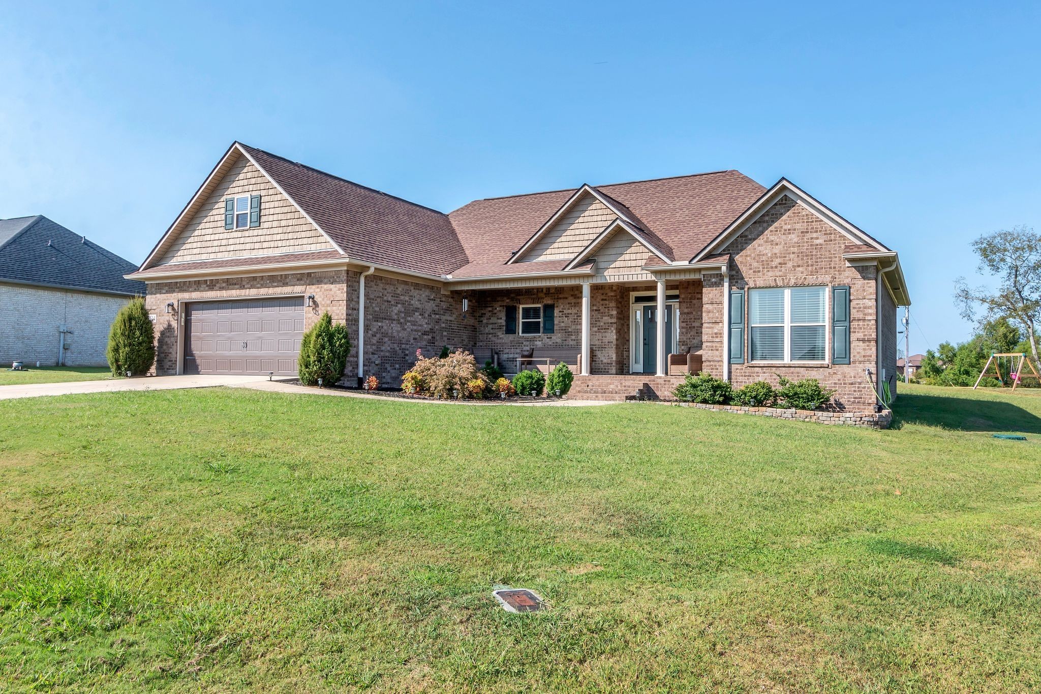 2614 Etna Dr