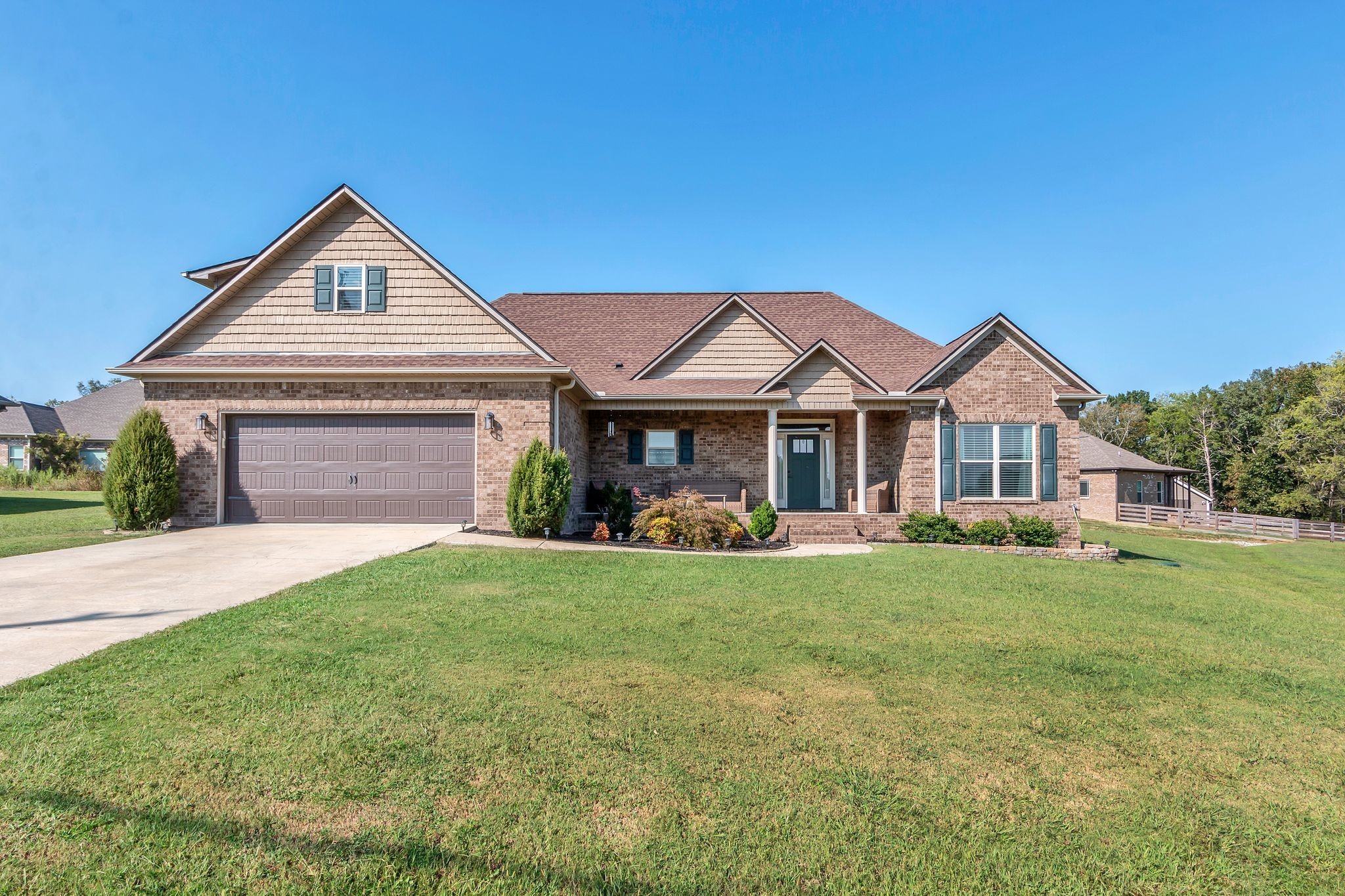 2614 Etna Dr