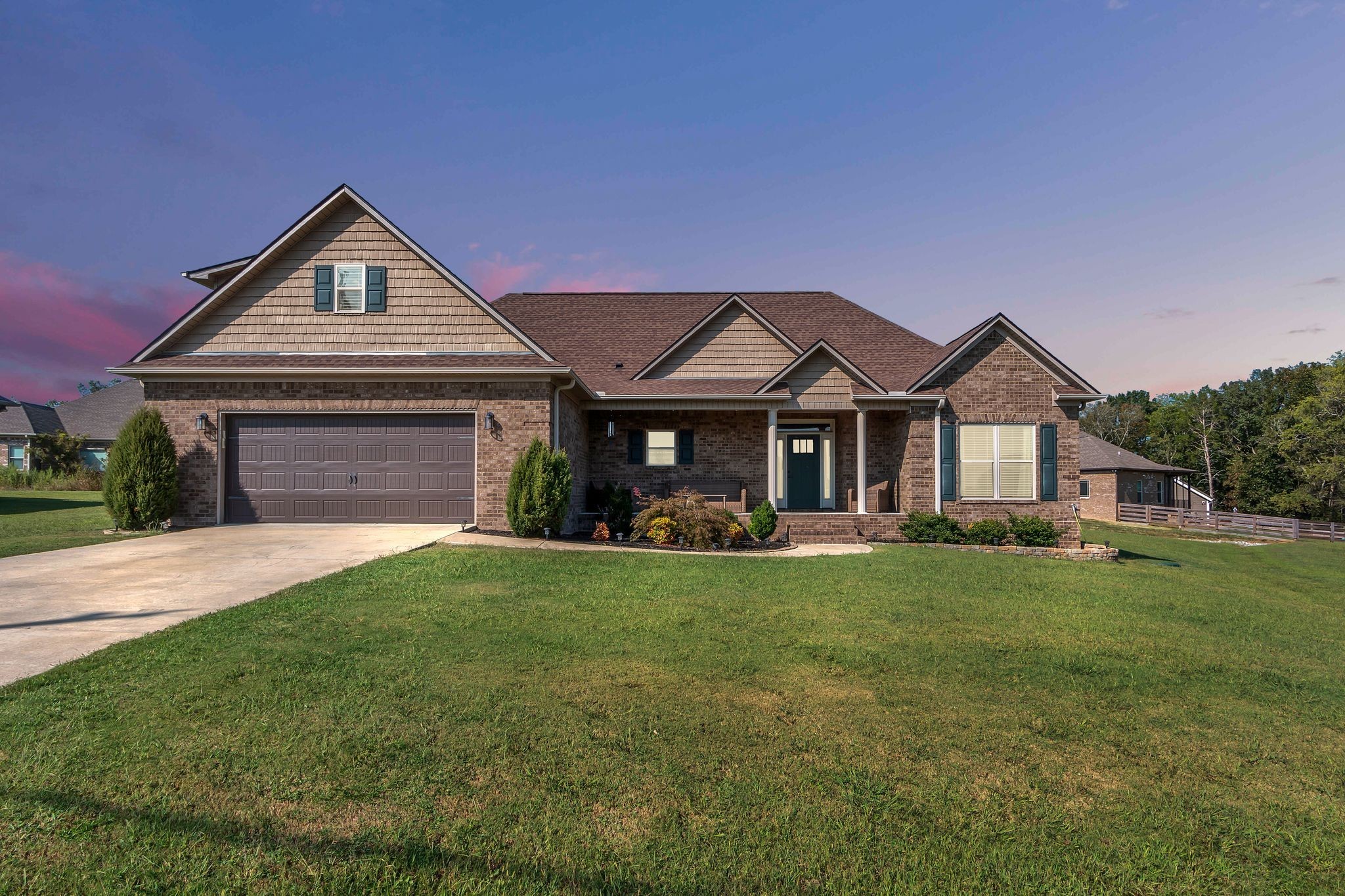 2614 Etna Dr