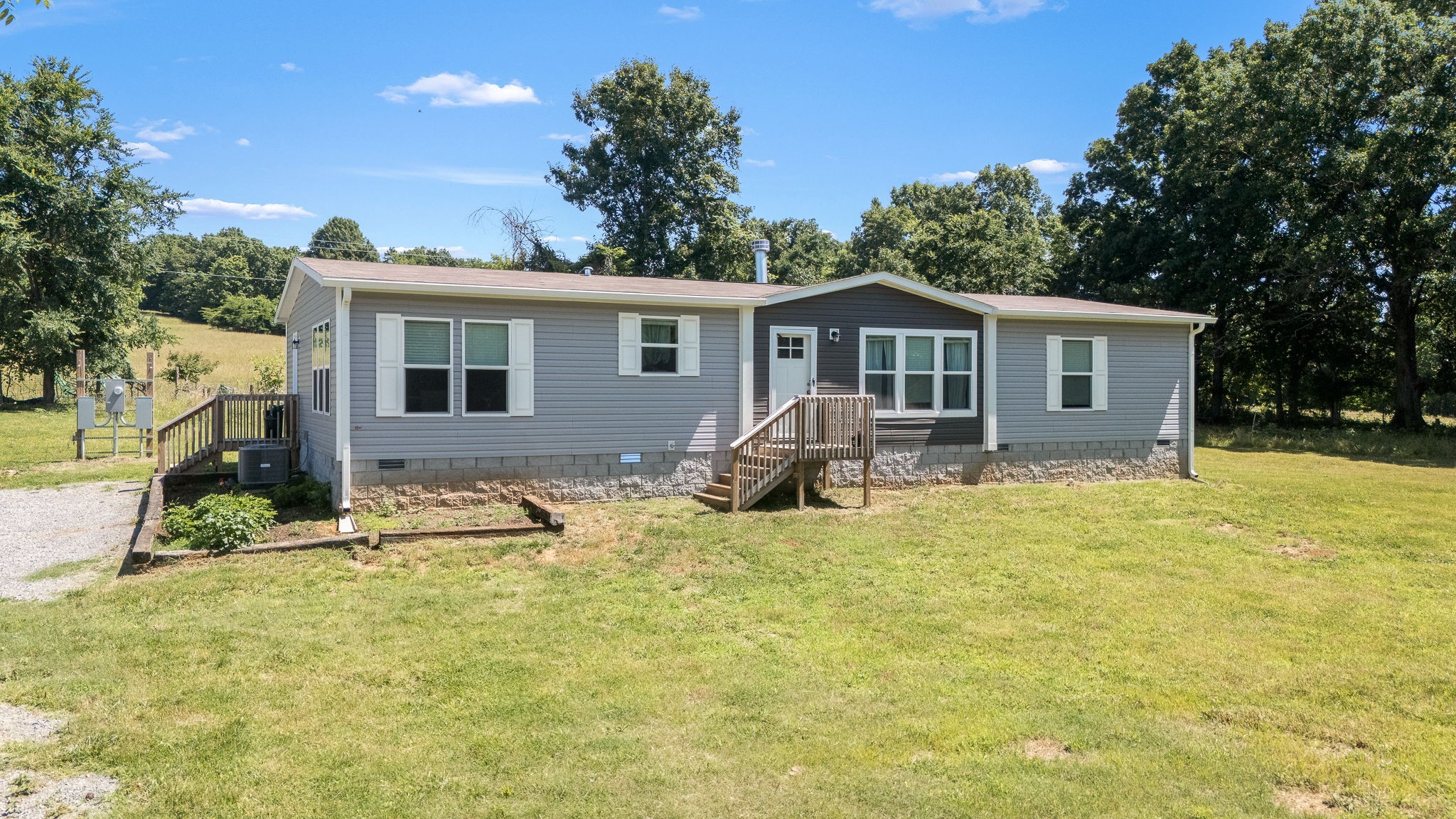 505 Philippi Rd