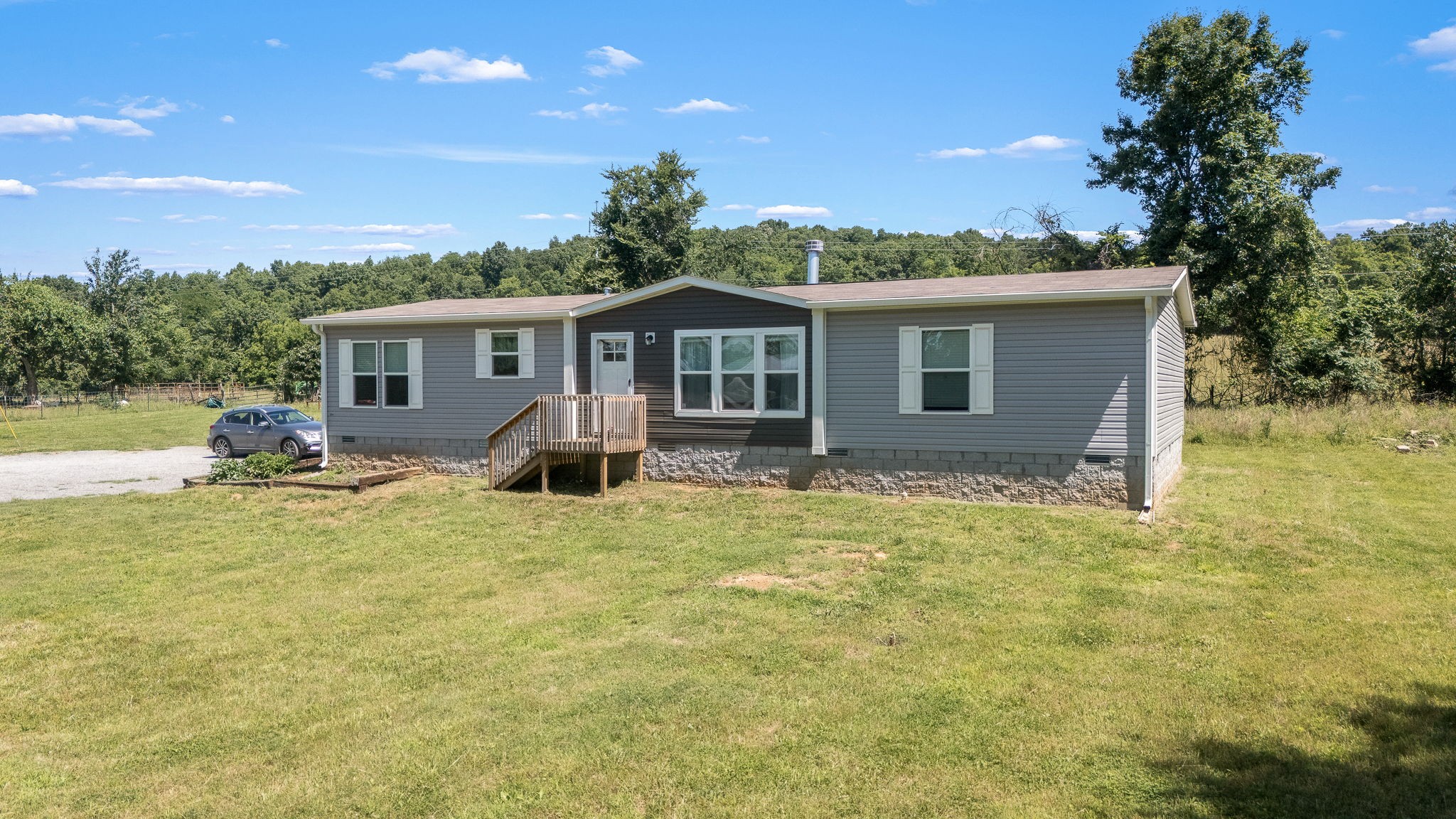 505 Philippi Rd