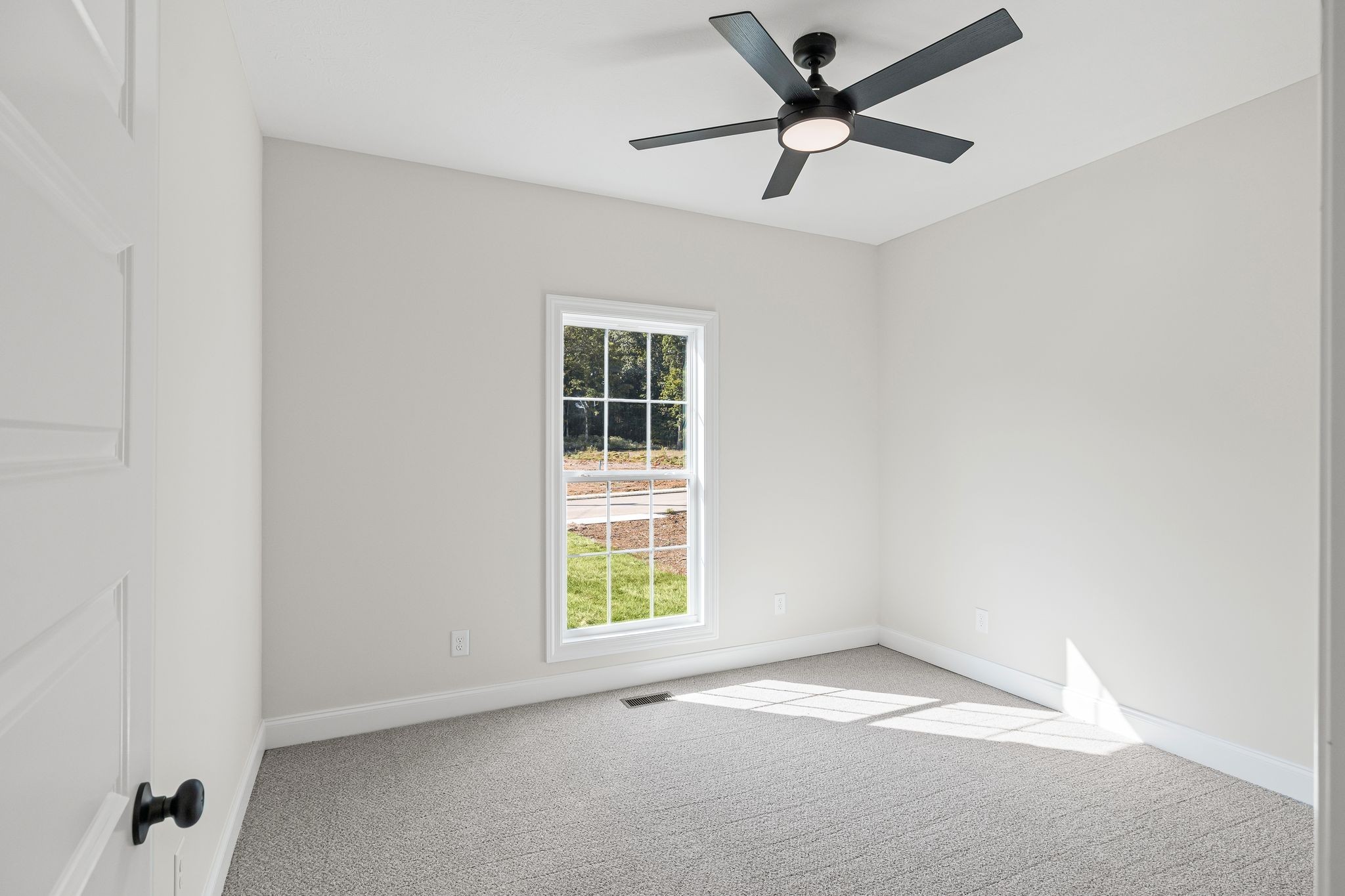 107 Stonebrook Dr
