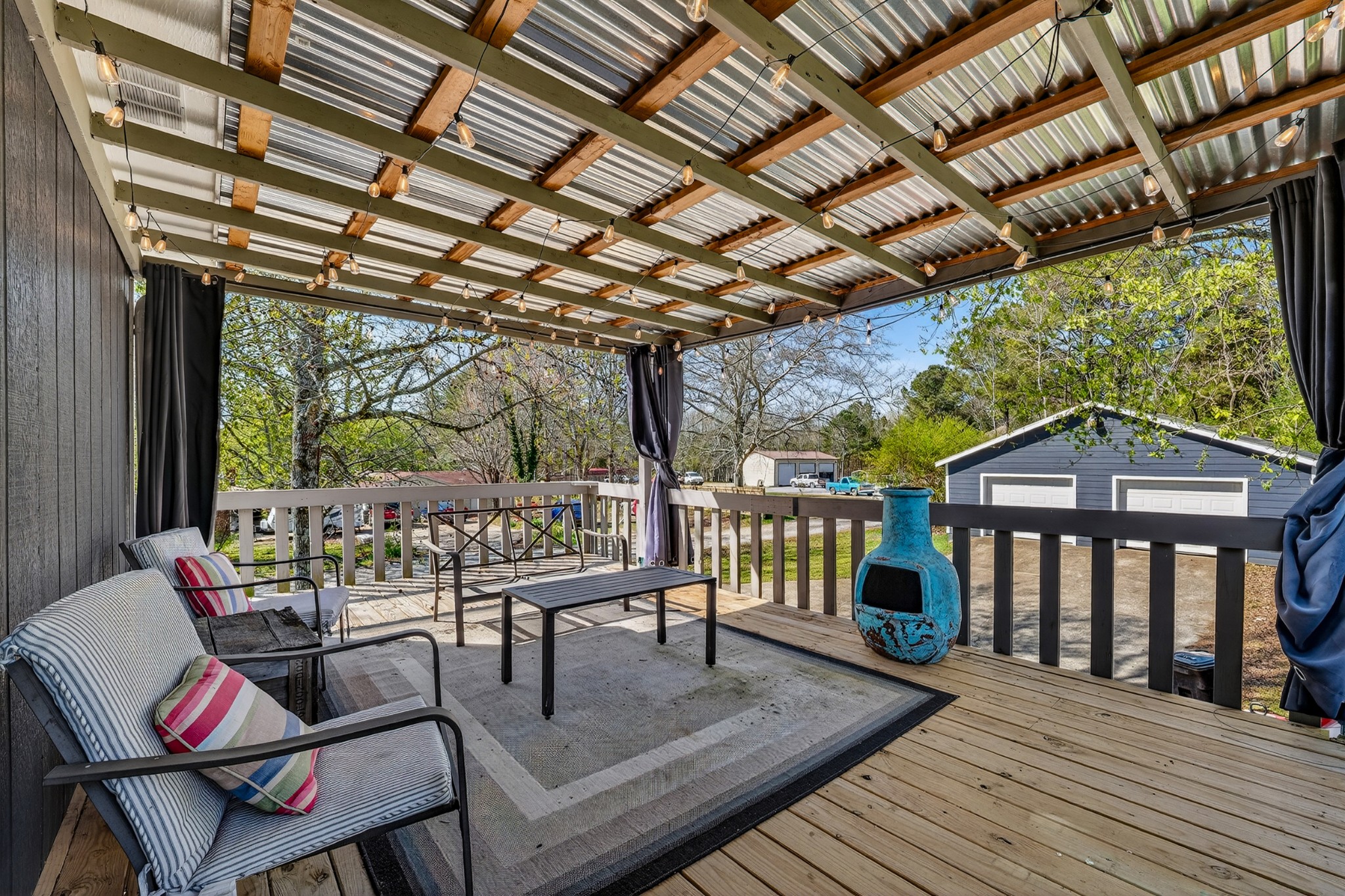 105 Simmons Cir